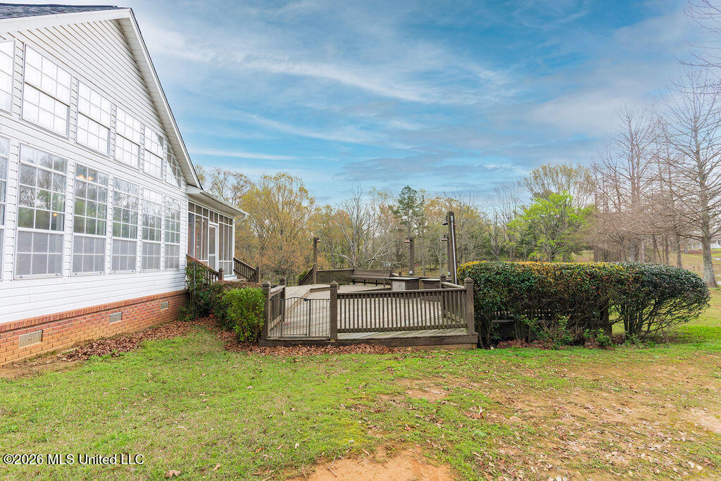 102 Hickory Hills Drive