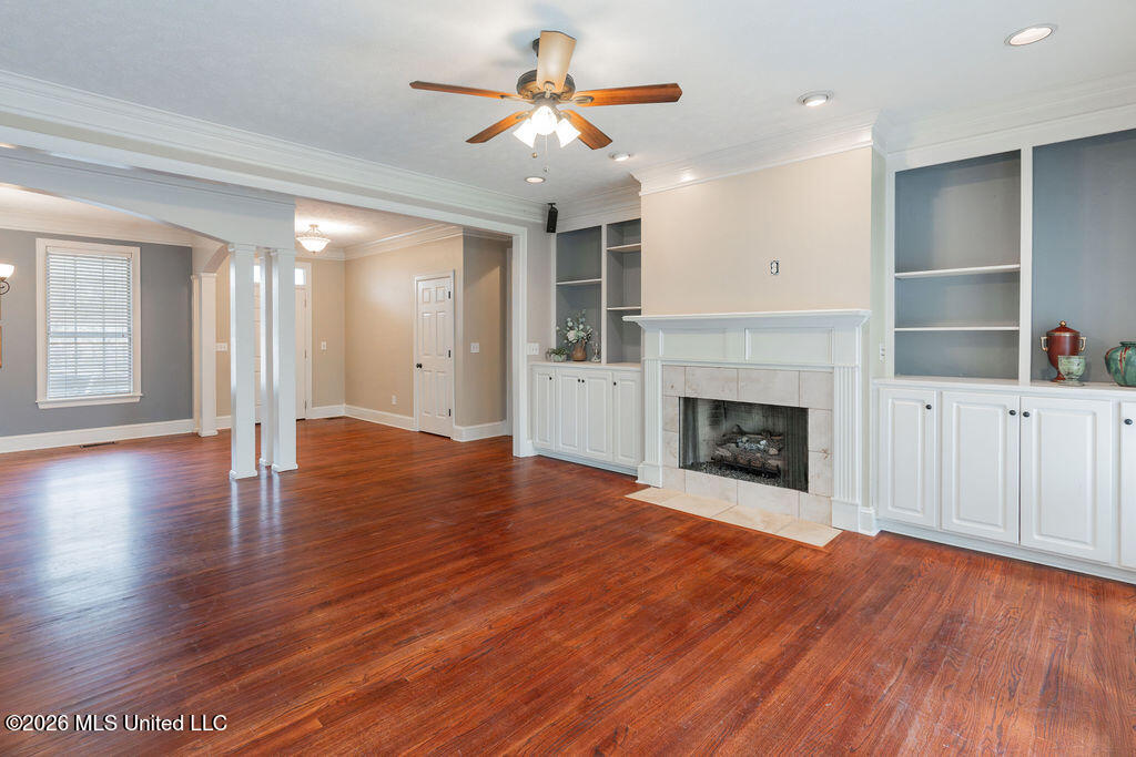 102 Hickory Hills Drive