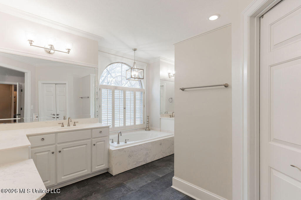 102 Hickory Hills Drive