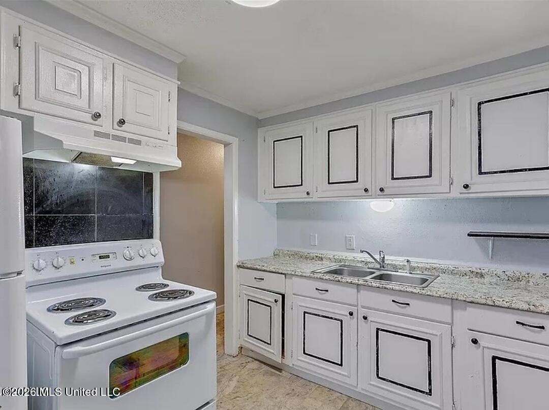 2607 Brookwood Drive
