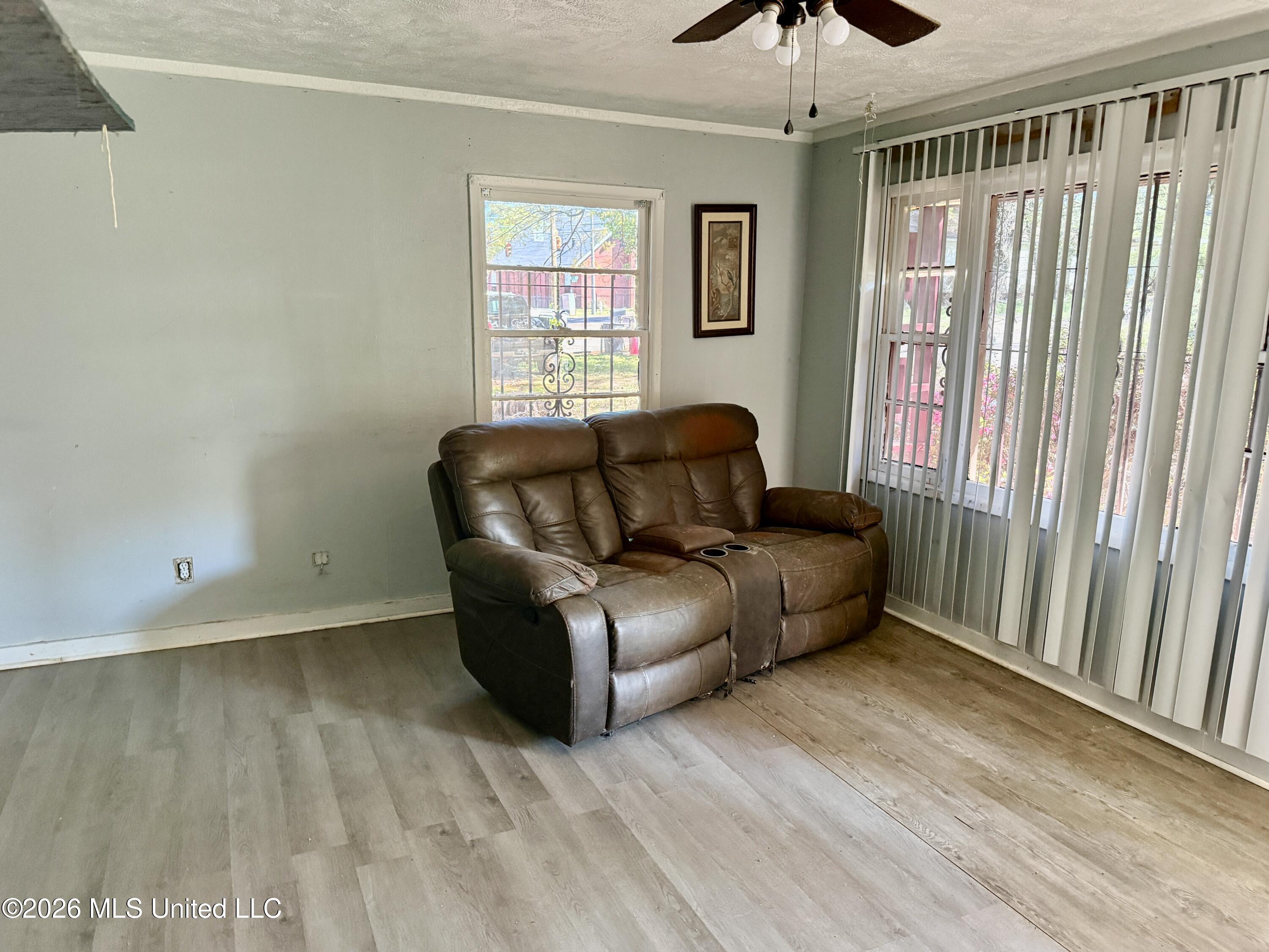 2607 Brookwood Drive