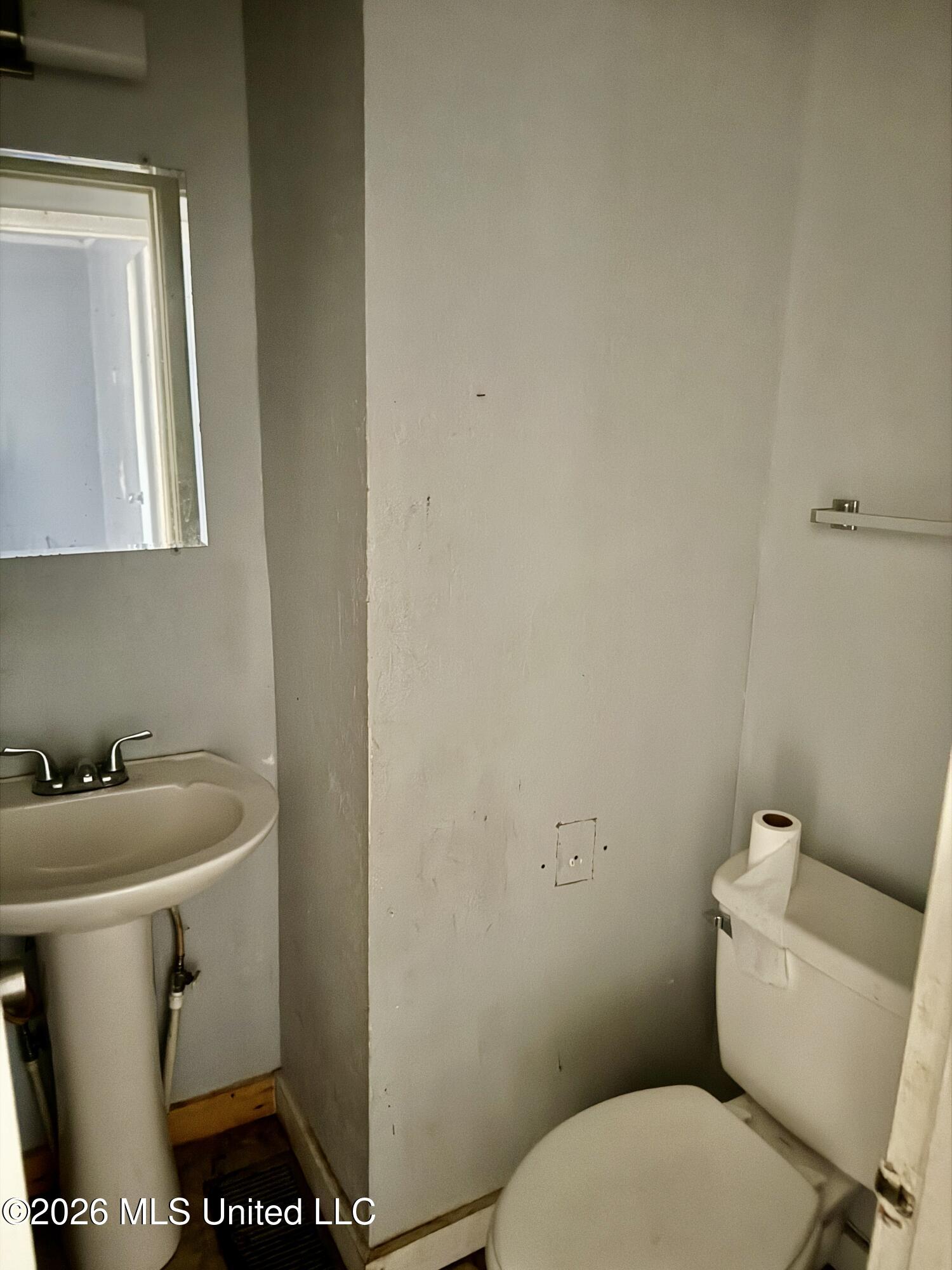 2607 Brookwood Drive