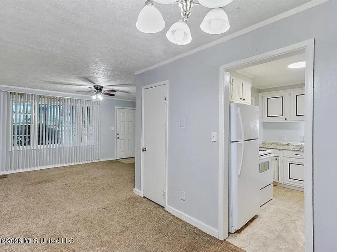2607 Brookwood Drive