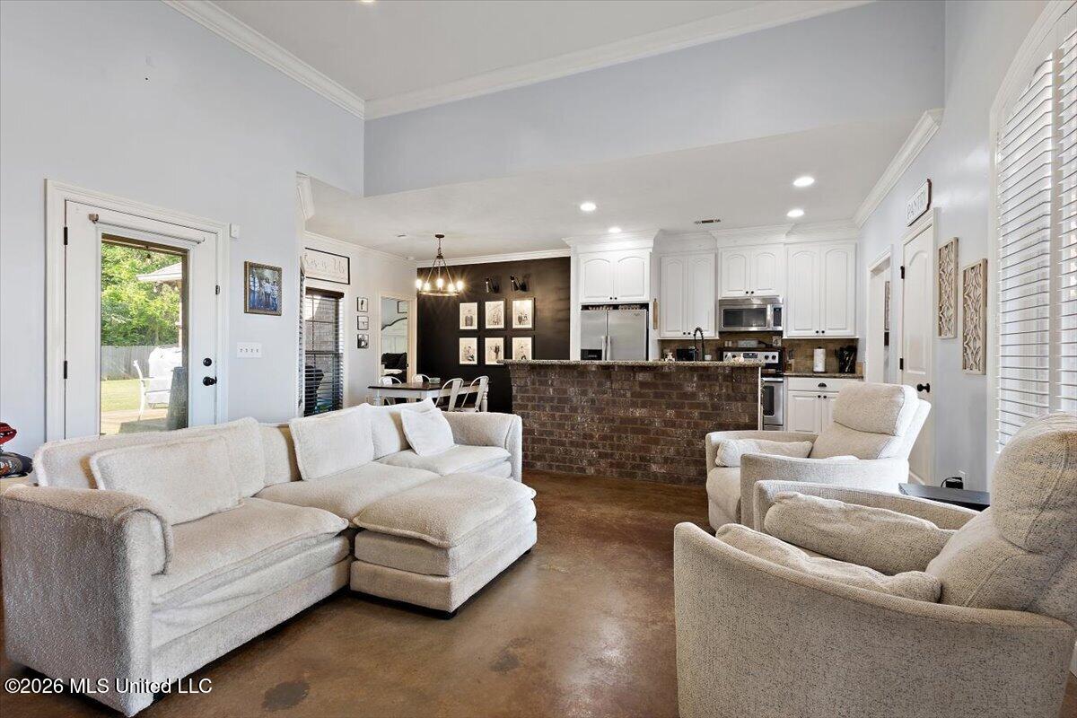 434 Pecan Circle