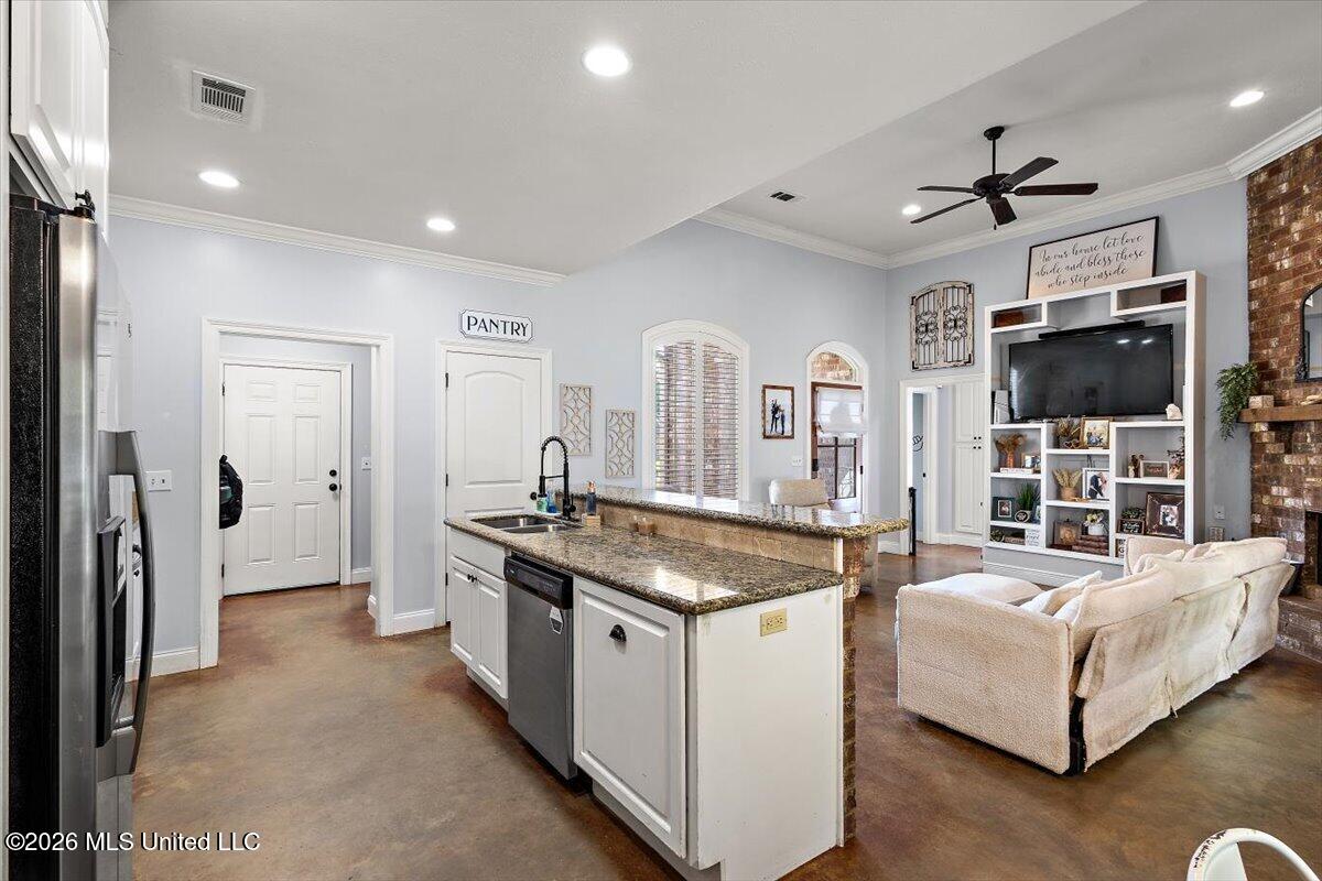 434 Pecan Circle