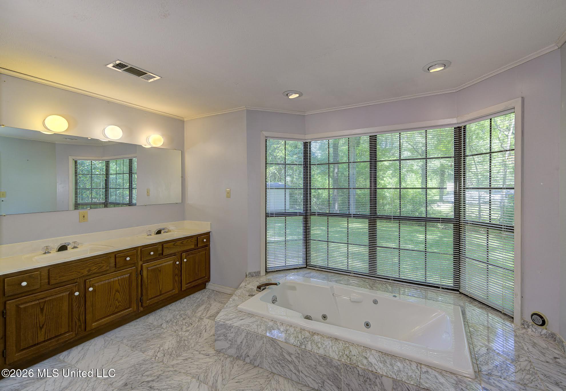 905 Wildwood Drive