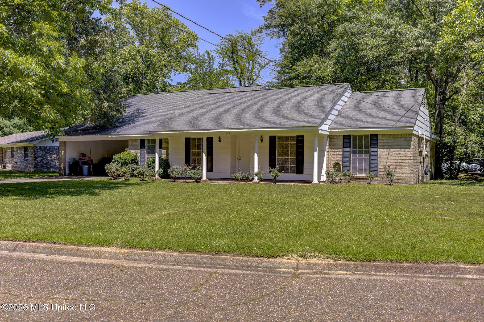 905 Wildwood Drive