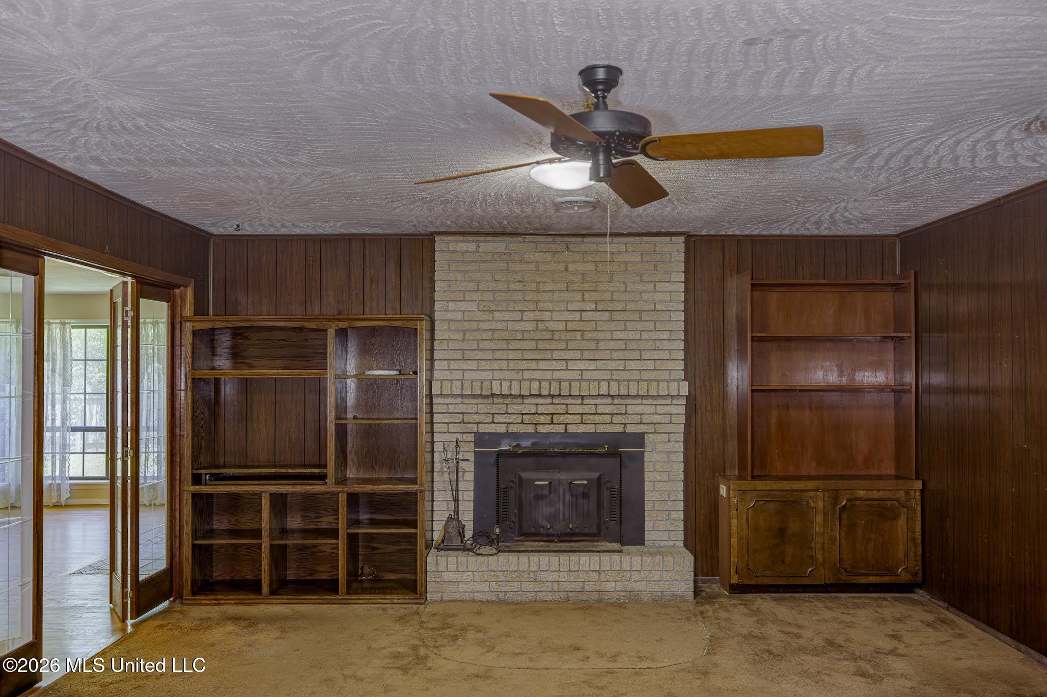 905 Wildwood Drive