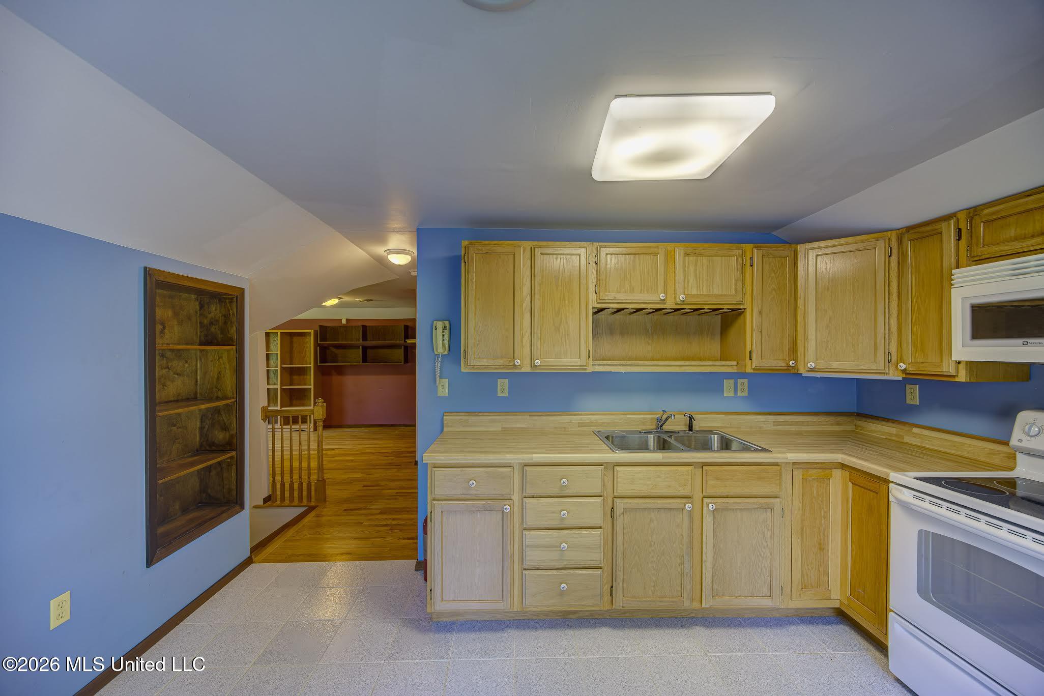 905 Wildwood Drive