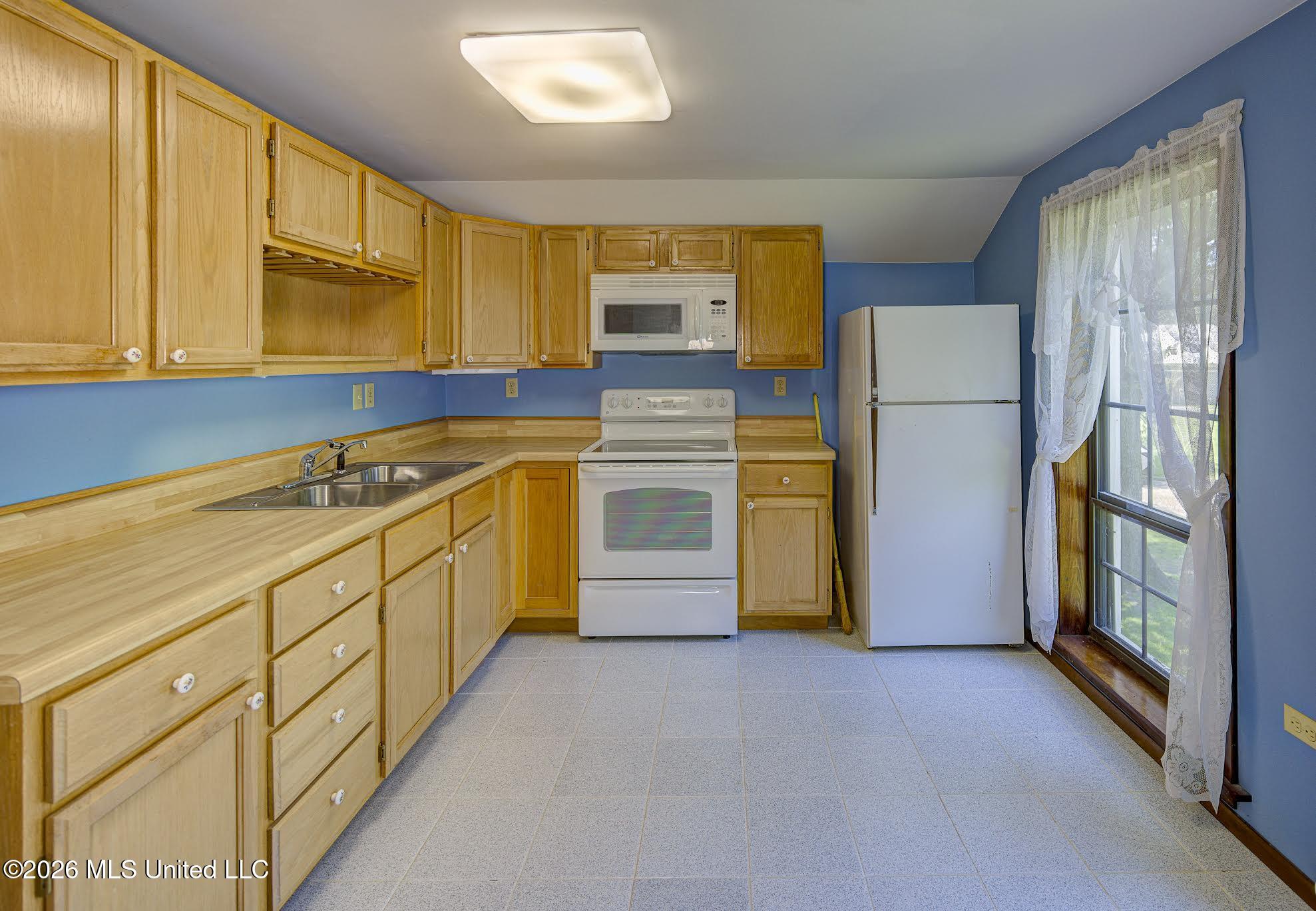 905 Wildwood Drive