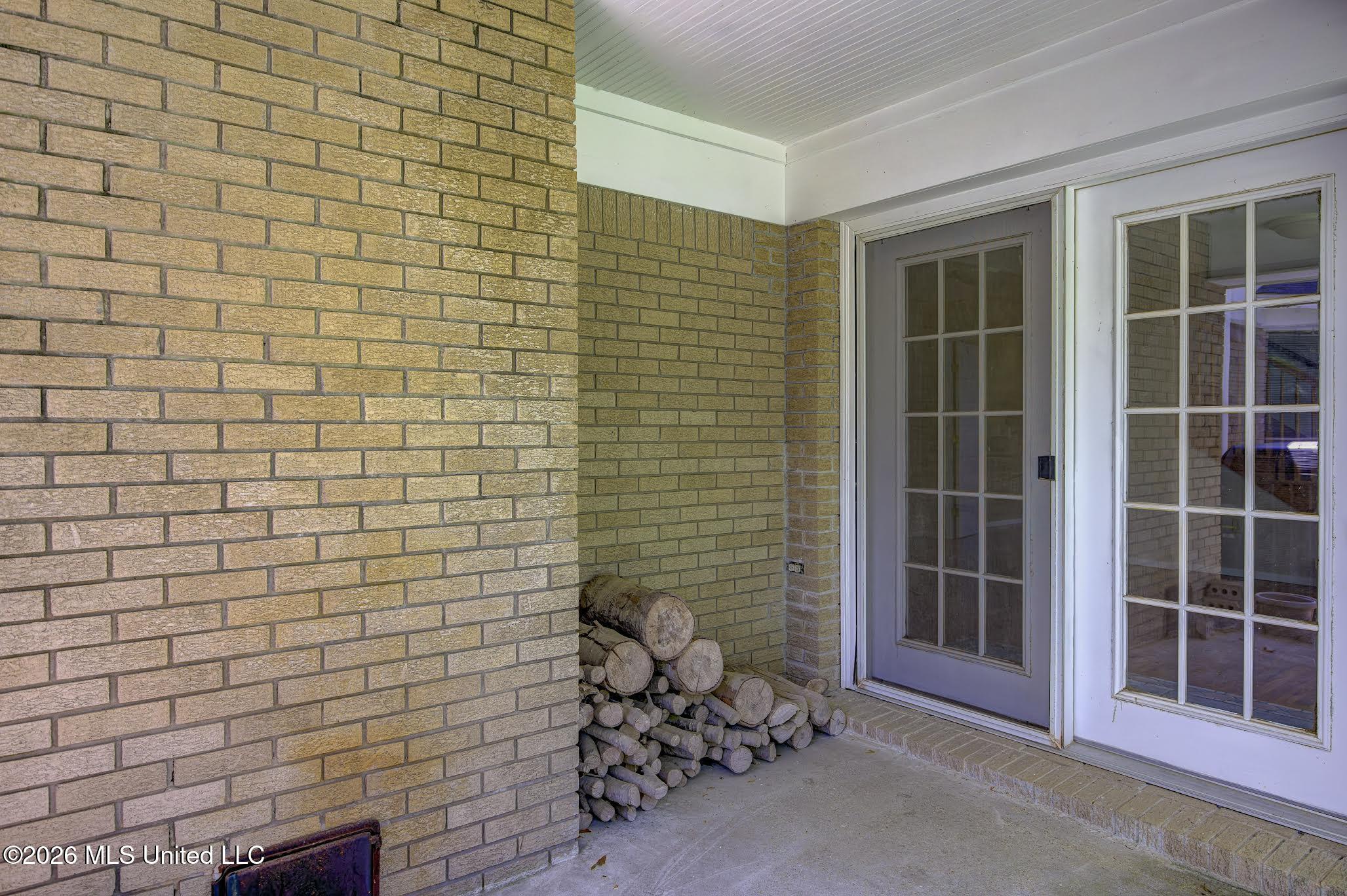 905 Wildwood Drive