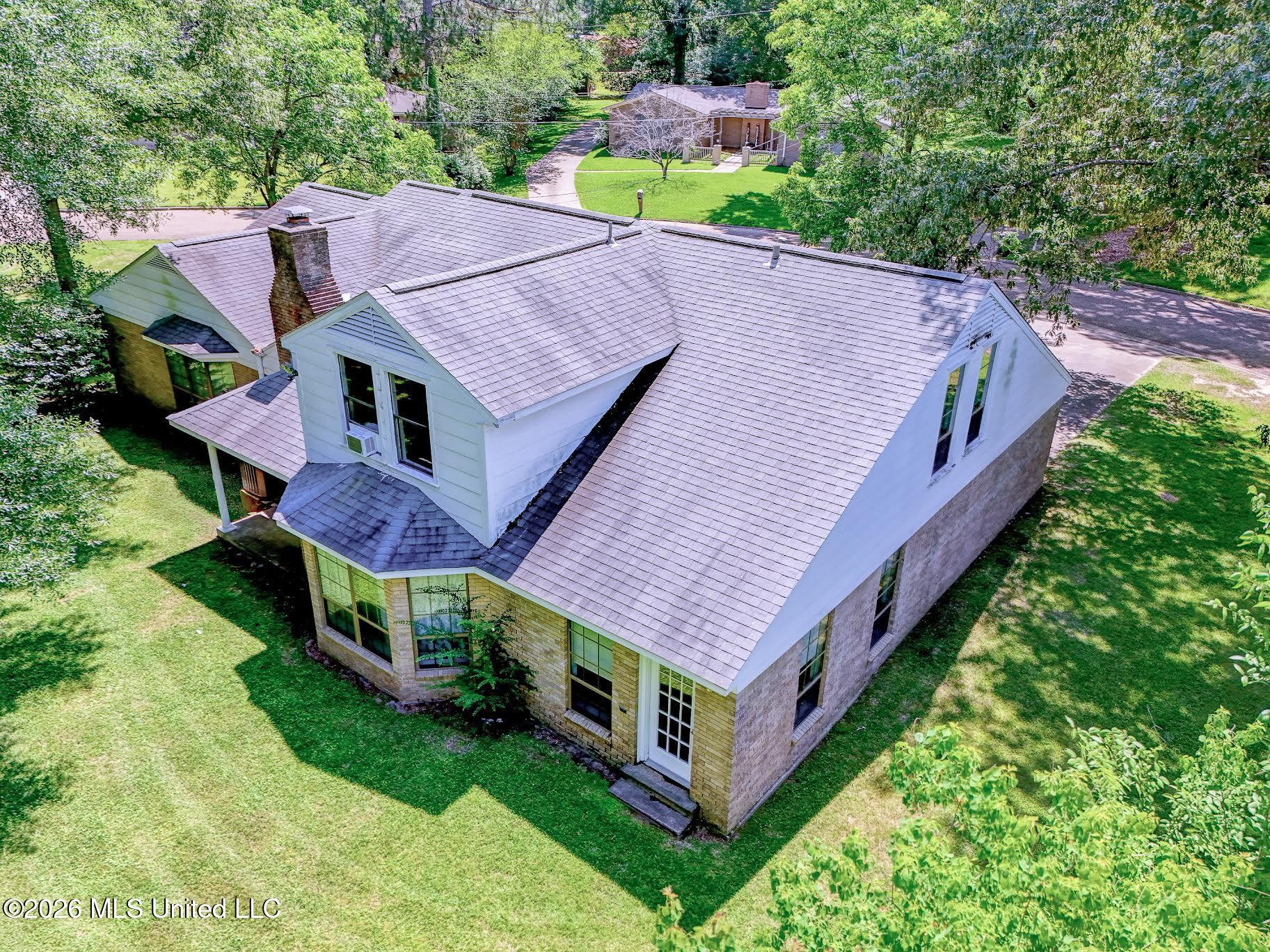 905 Wildwood Drive