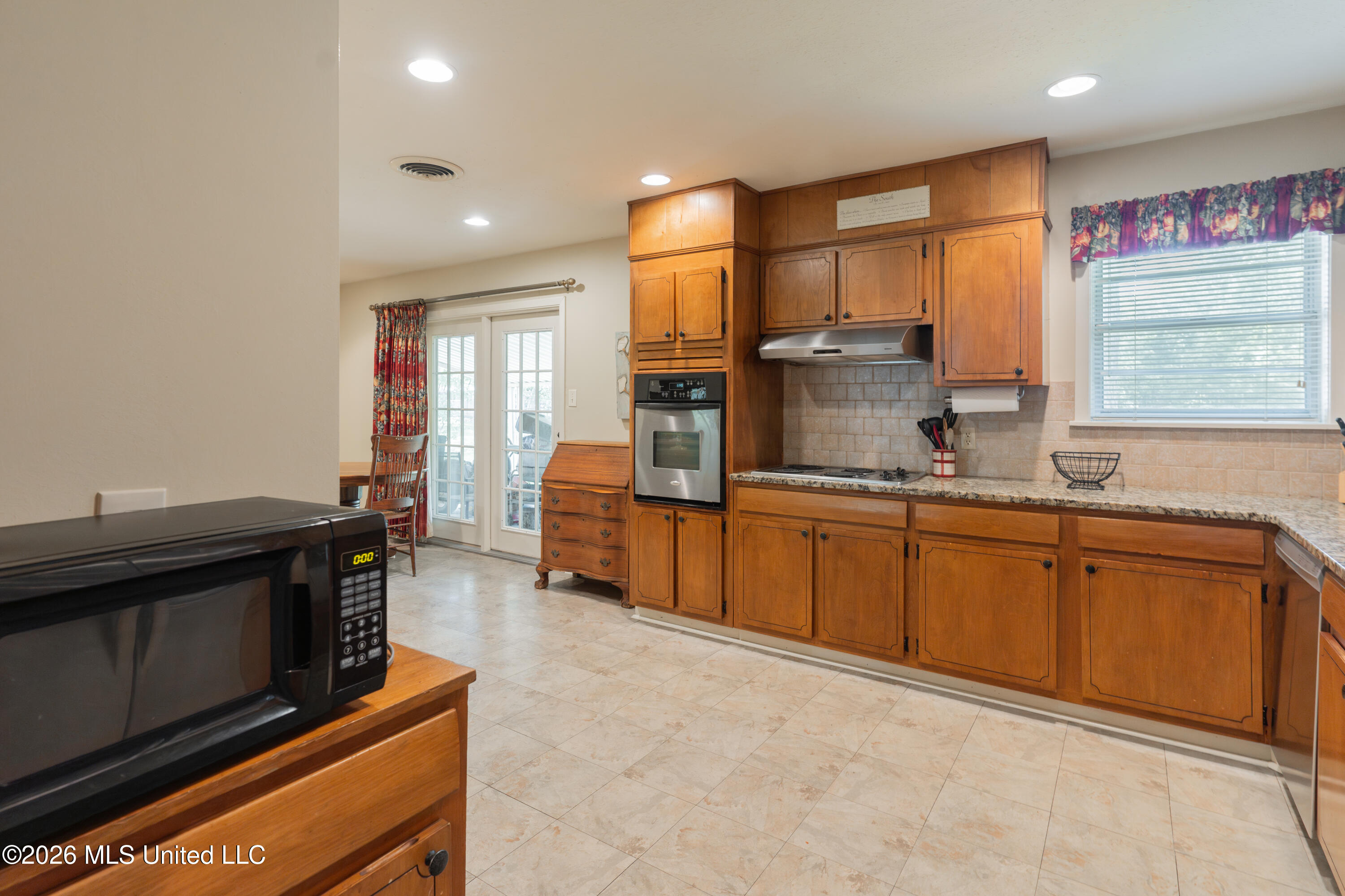 715 Tanglewood Drive