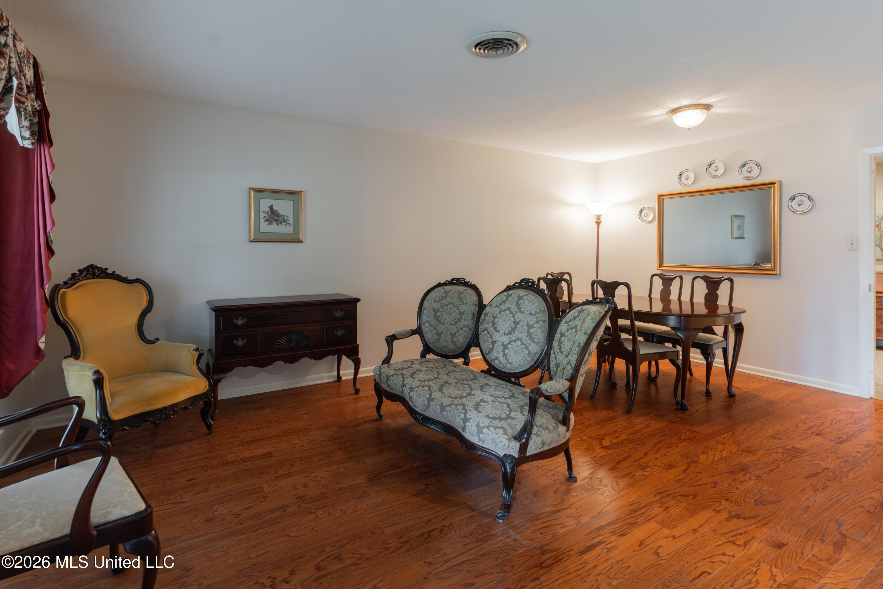 715 Tanglewood Drive