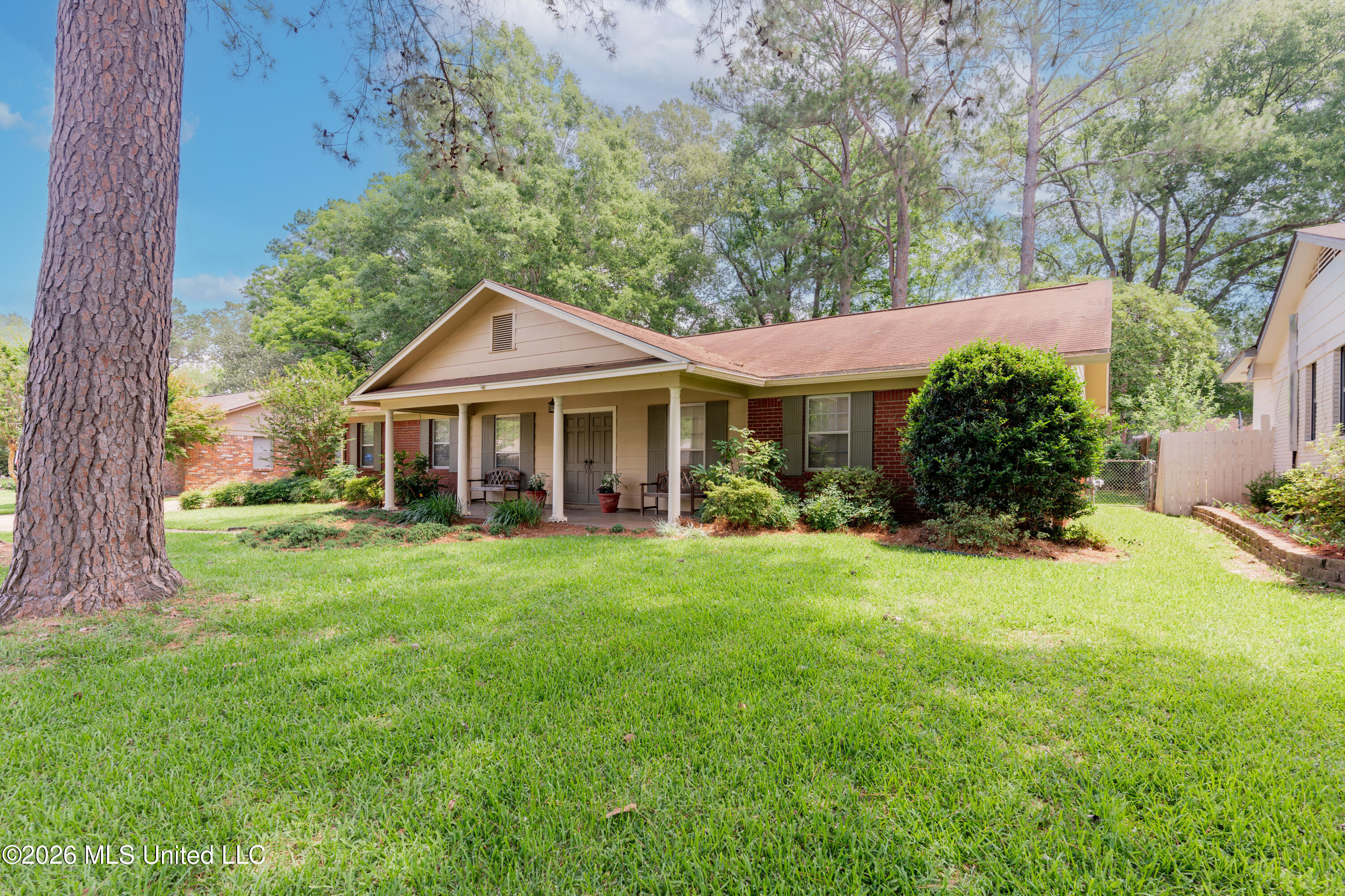 715 Tanglewood Drive