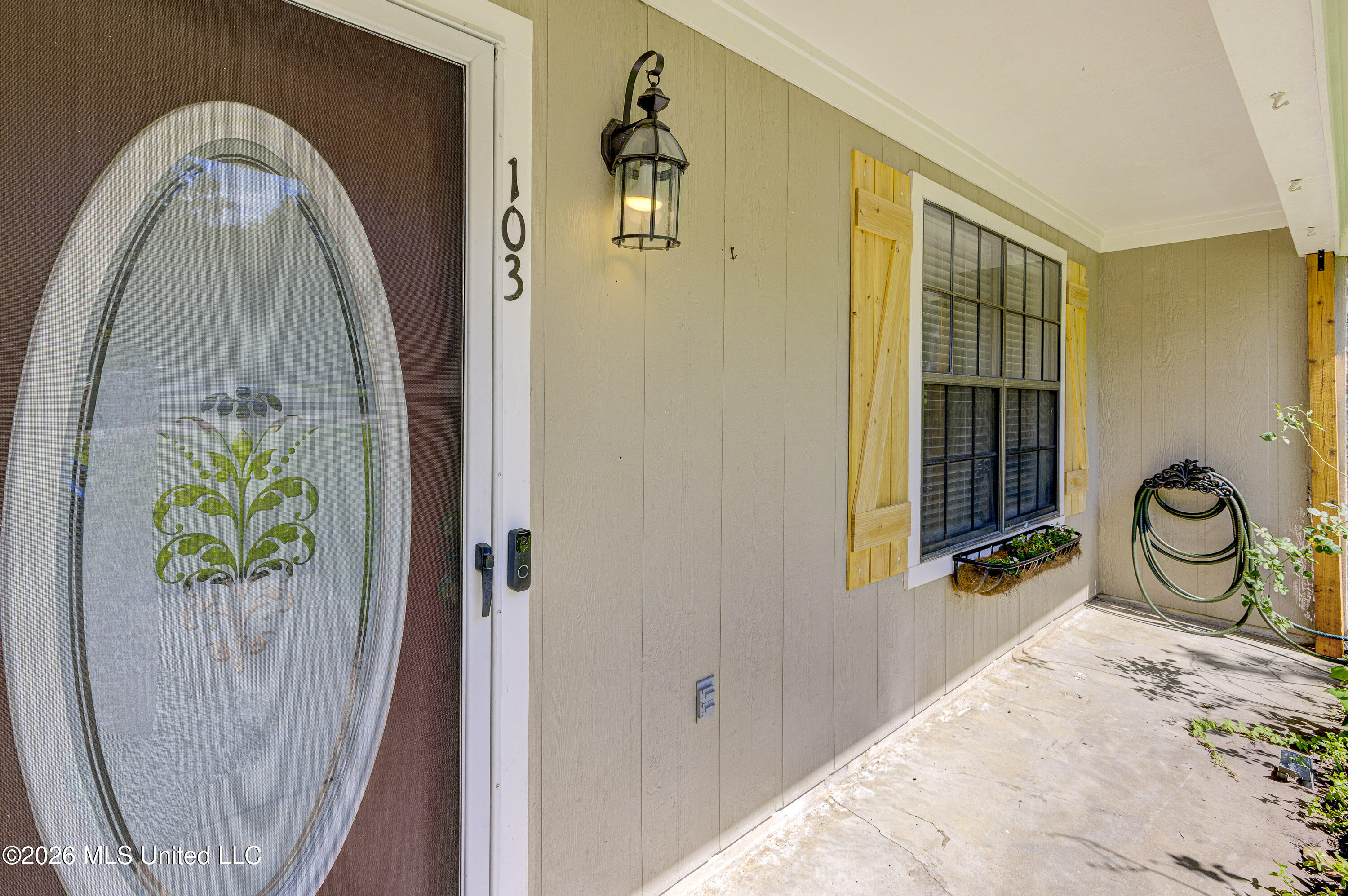 103 Erin Cove