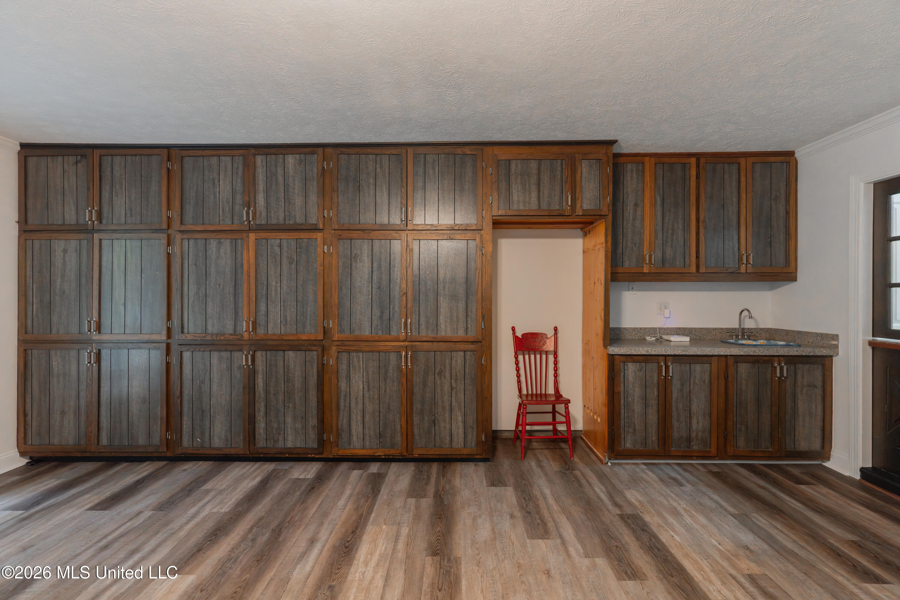 105 Mclendon Drive