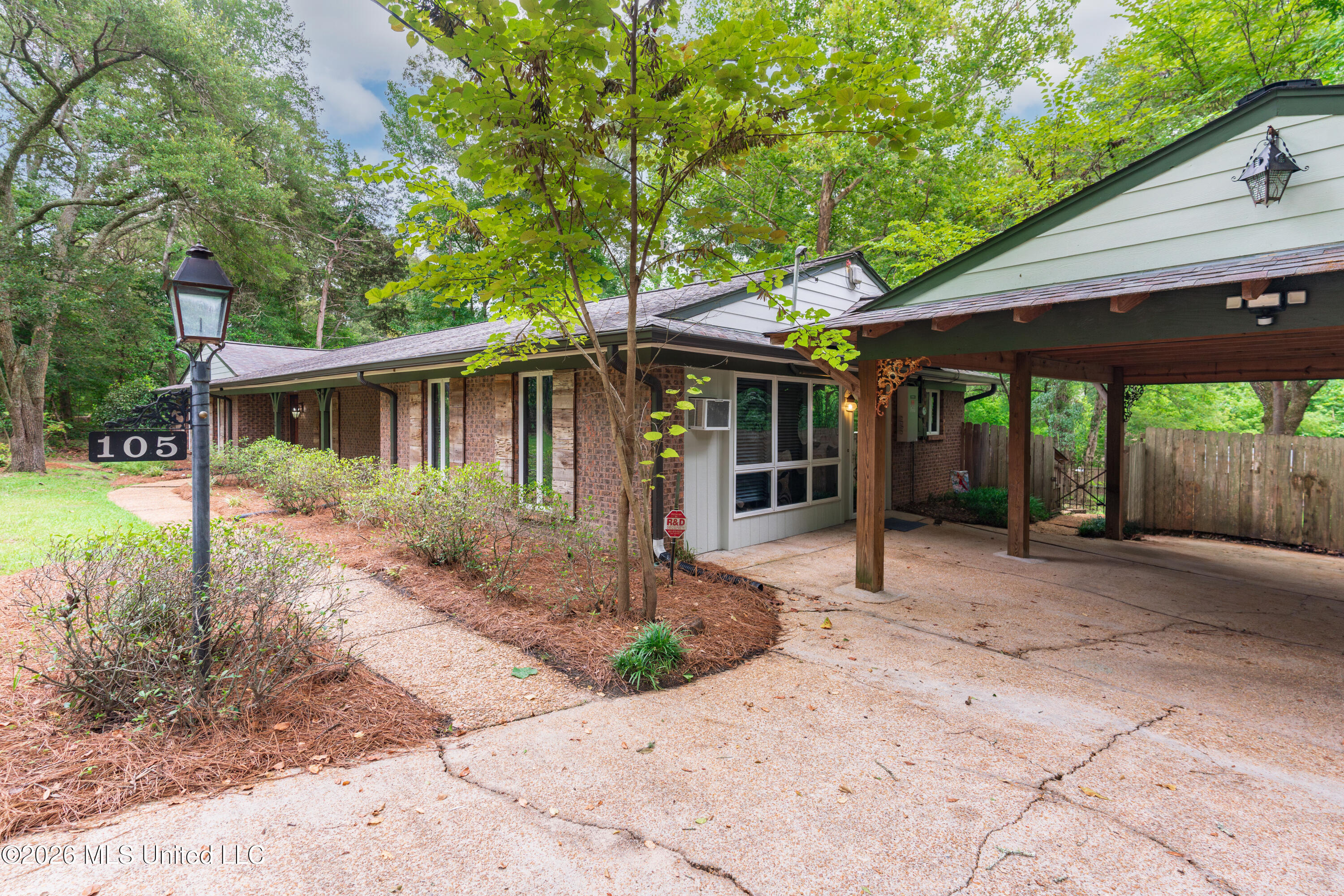 105 Mclendon Drive