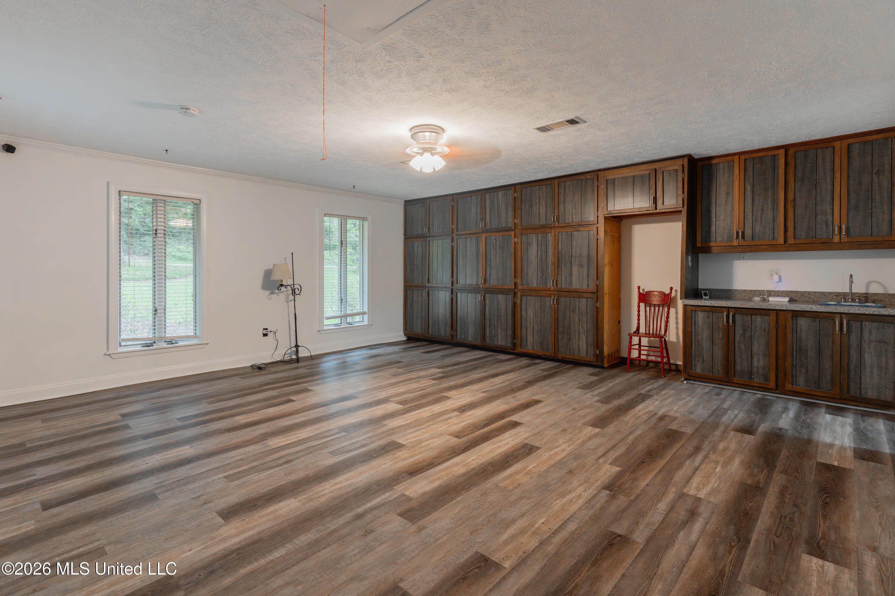 105 Mclendon Drive