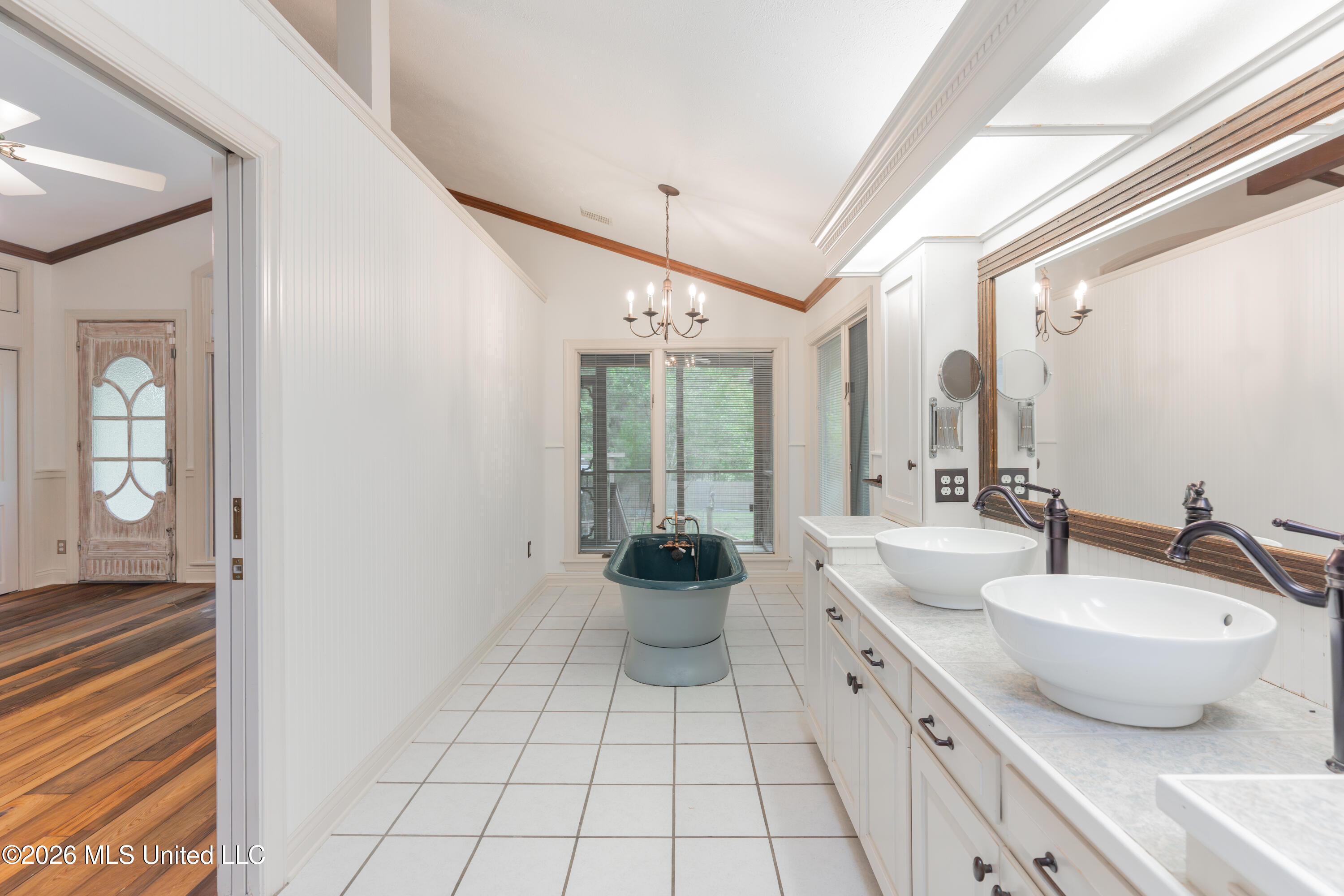 105 Mclendon Drive