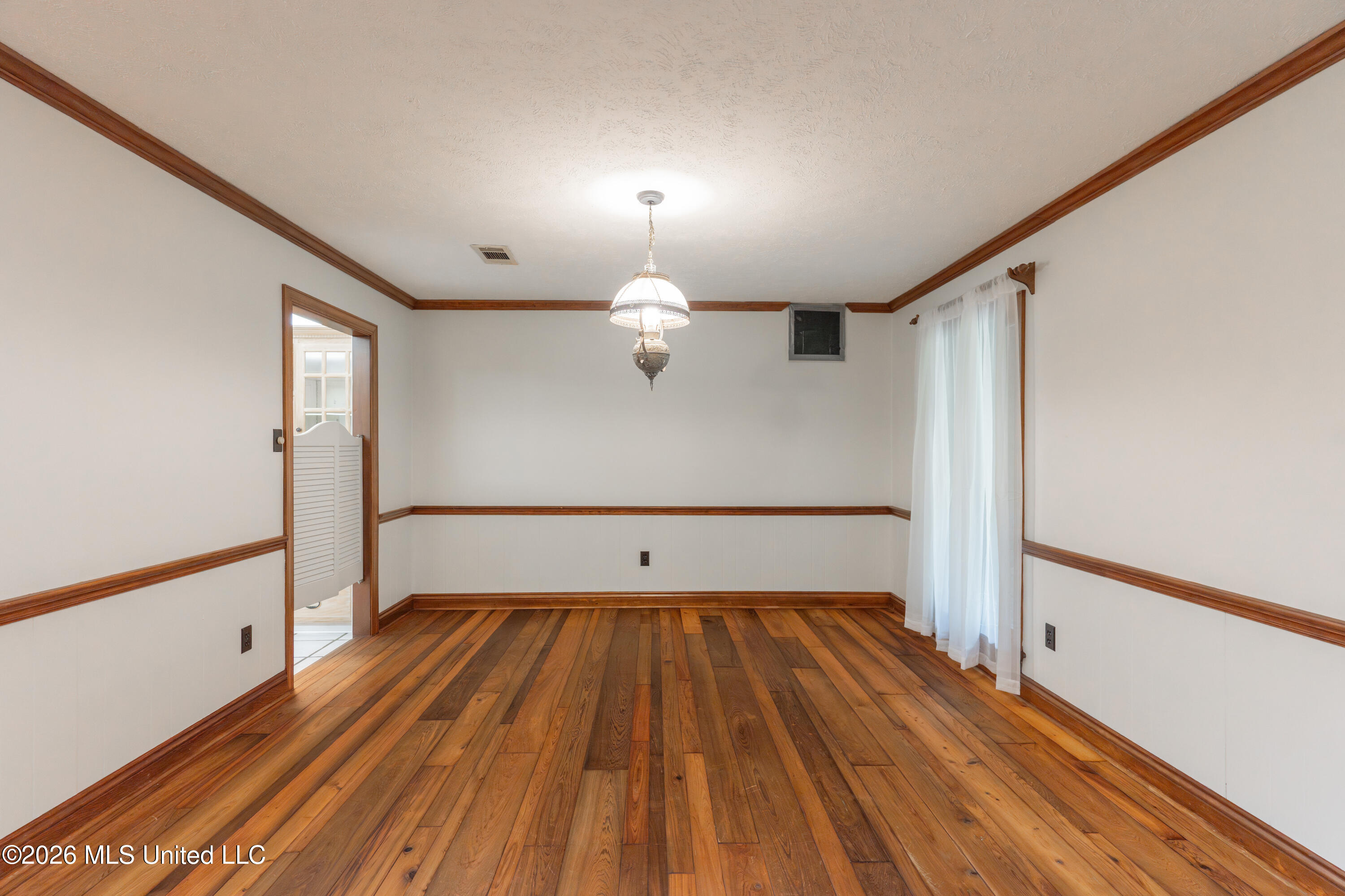 105 Mclendon Drive
