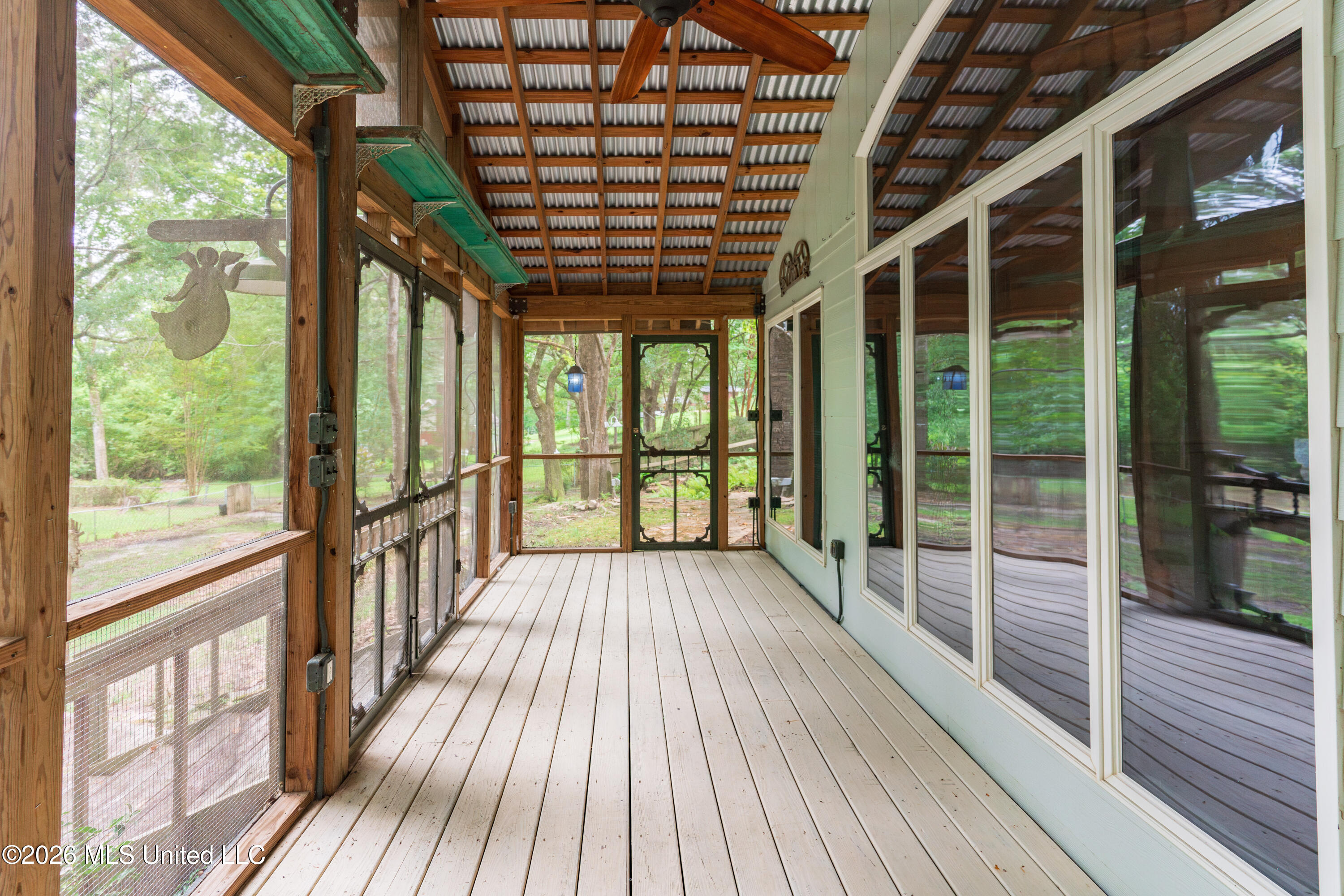 105 Mclendon Drive