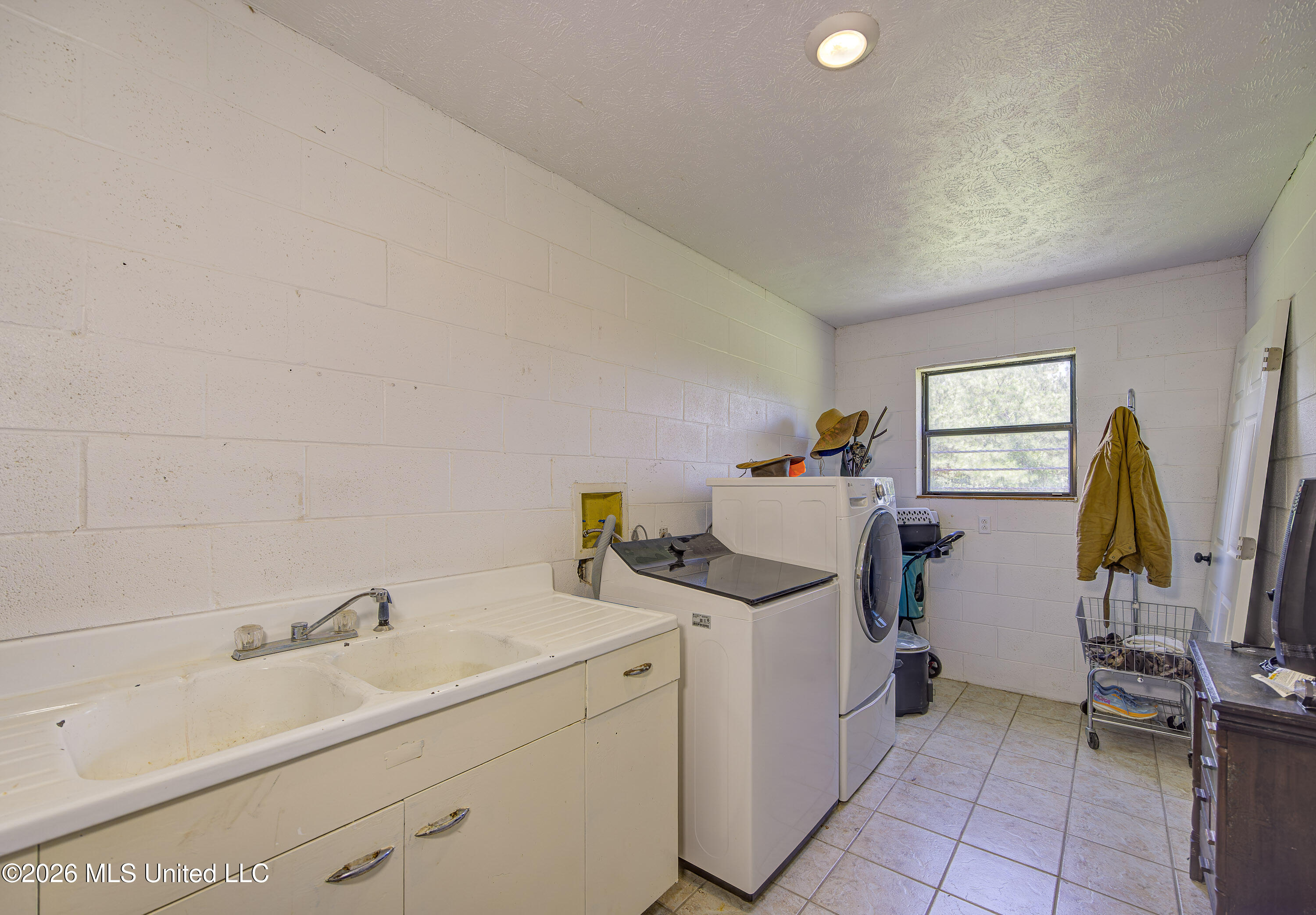 4757 Highway 27
