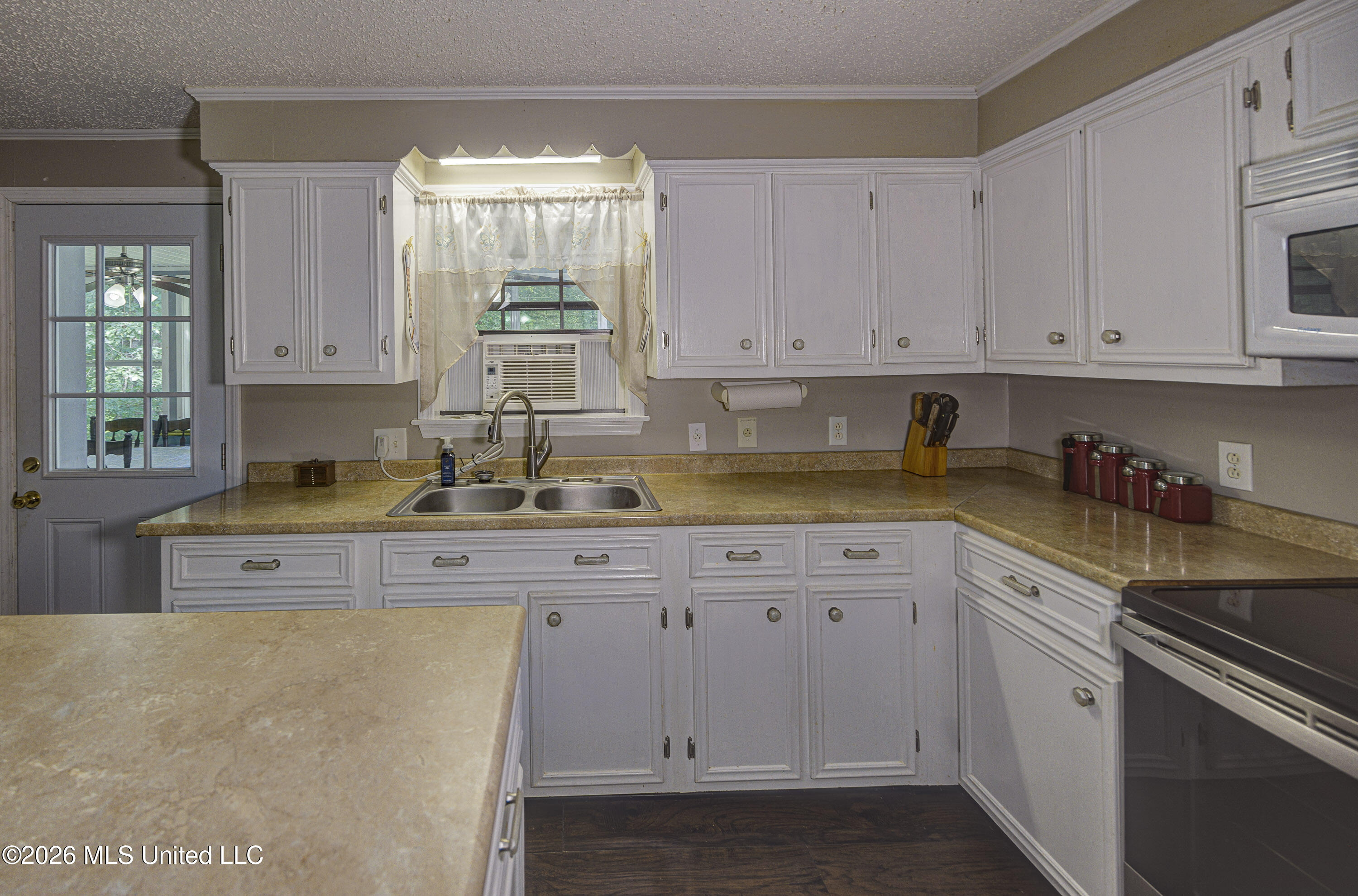 4255 Trotter Road