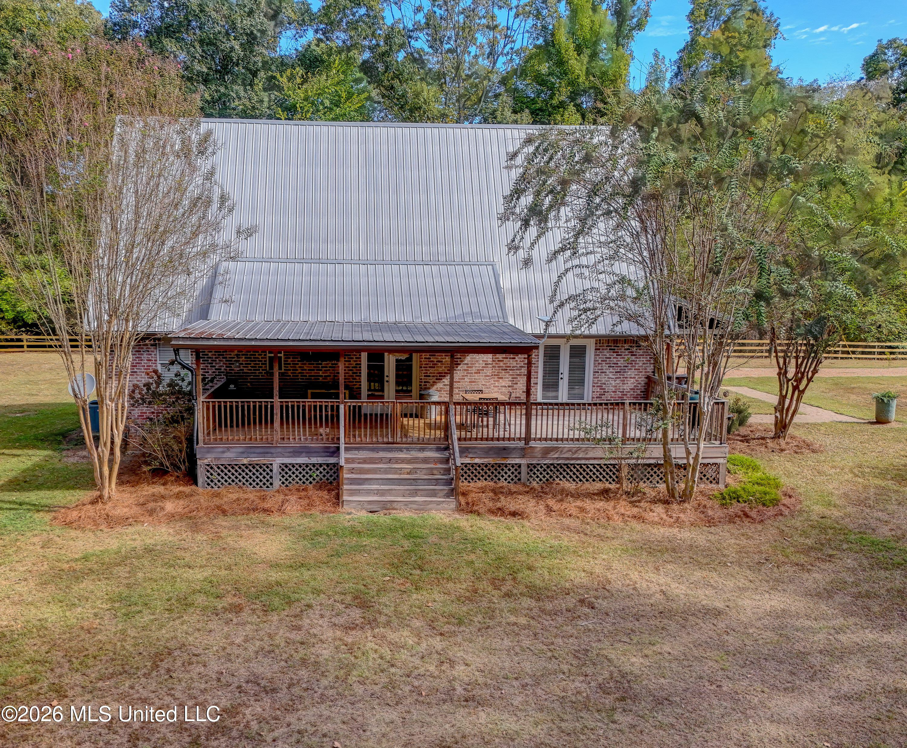 7025 Highway 433