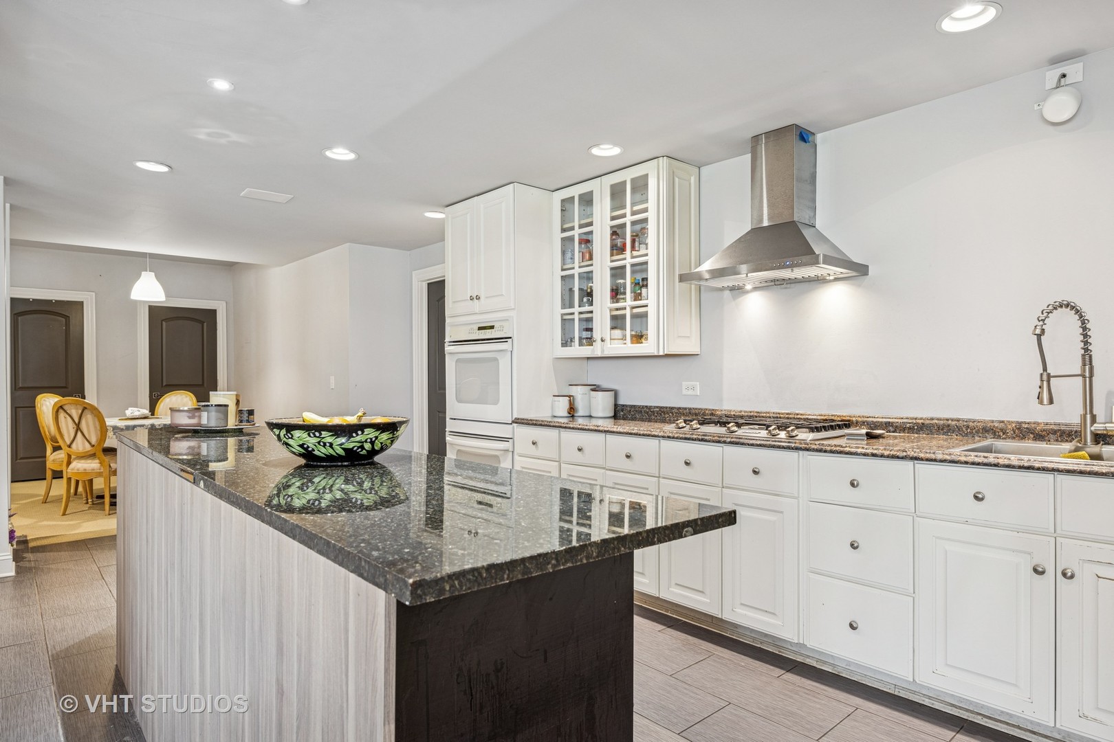 5N424 Fairway Drive
