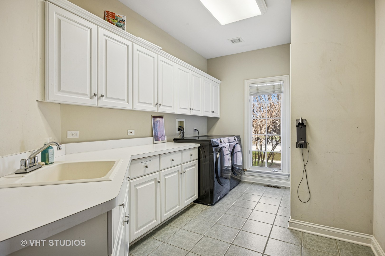 5N424 Fairway Drive
