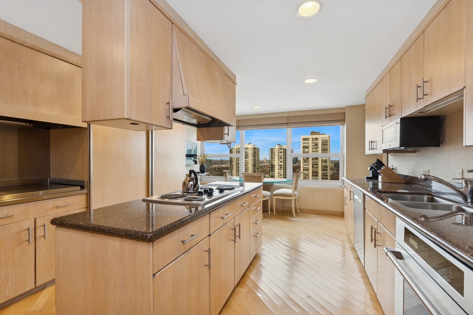 1501 N State Parkway Unit: 22D