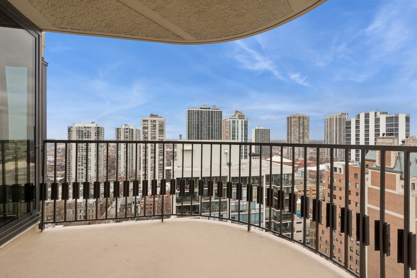 1501 N State Parkway Unit: 22D