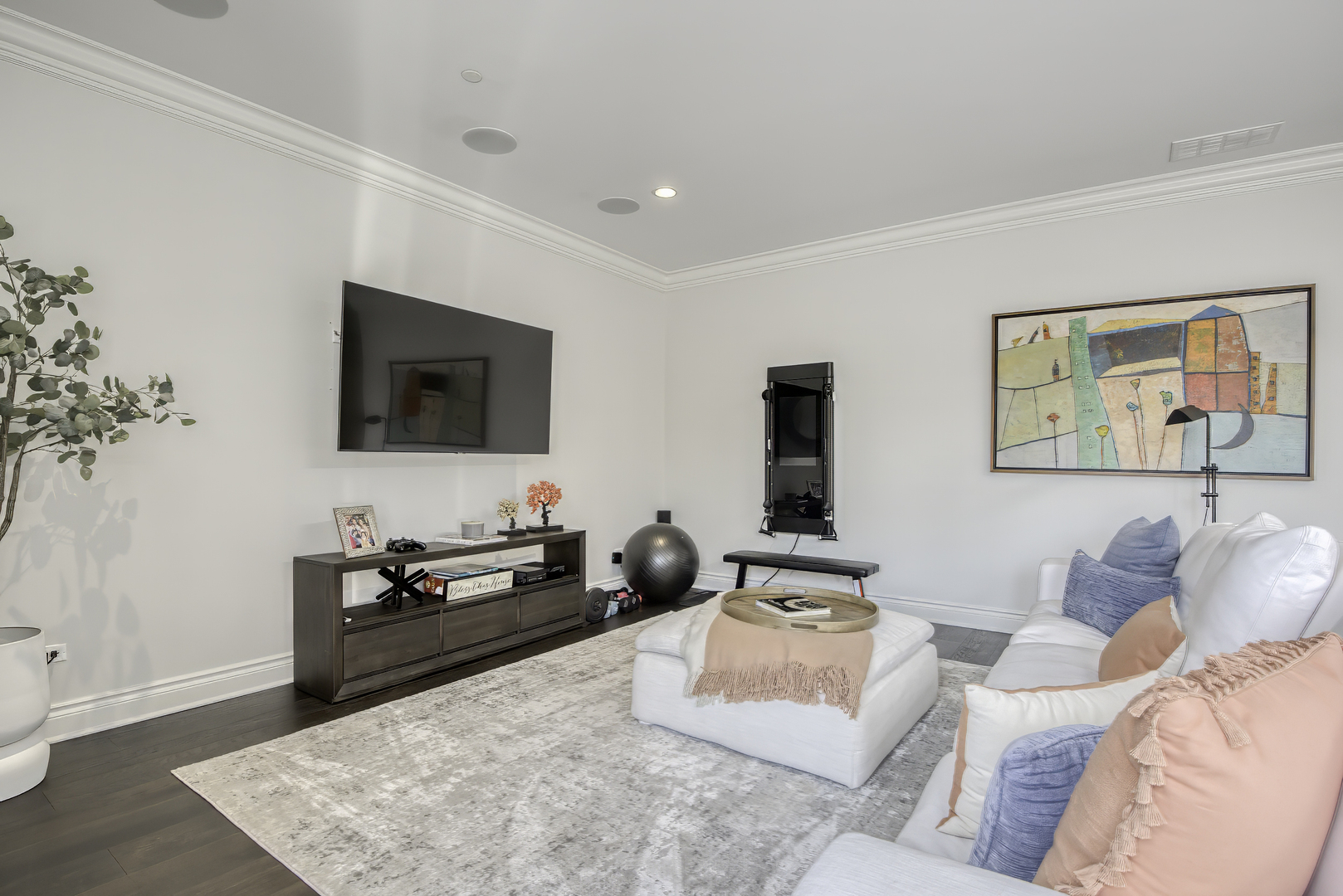 505 W Menomonee Street