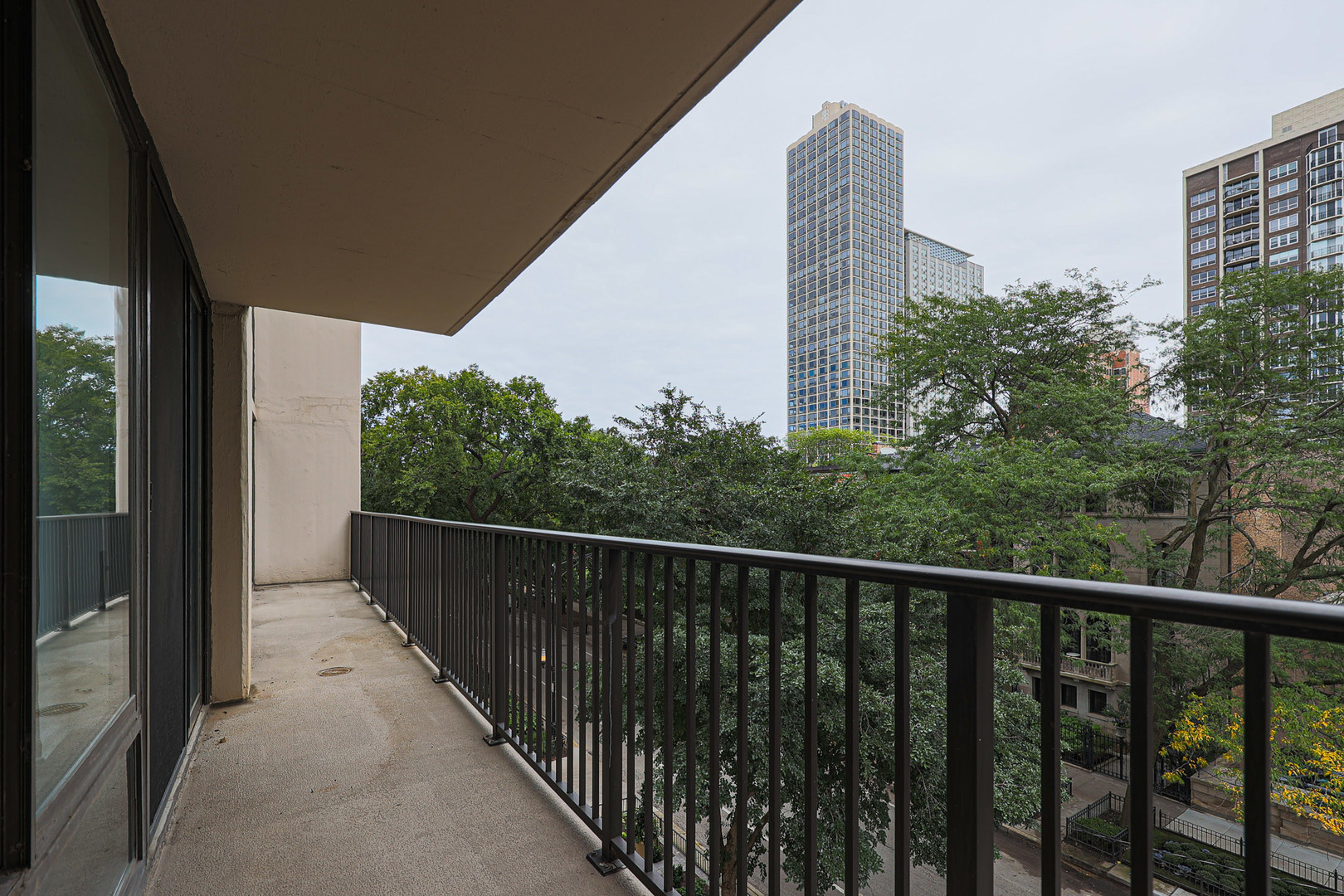 1516 N STATE Parkway Unit: 5B