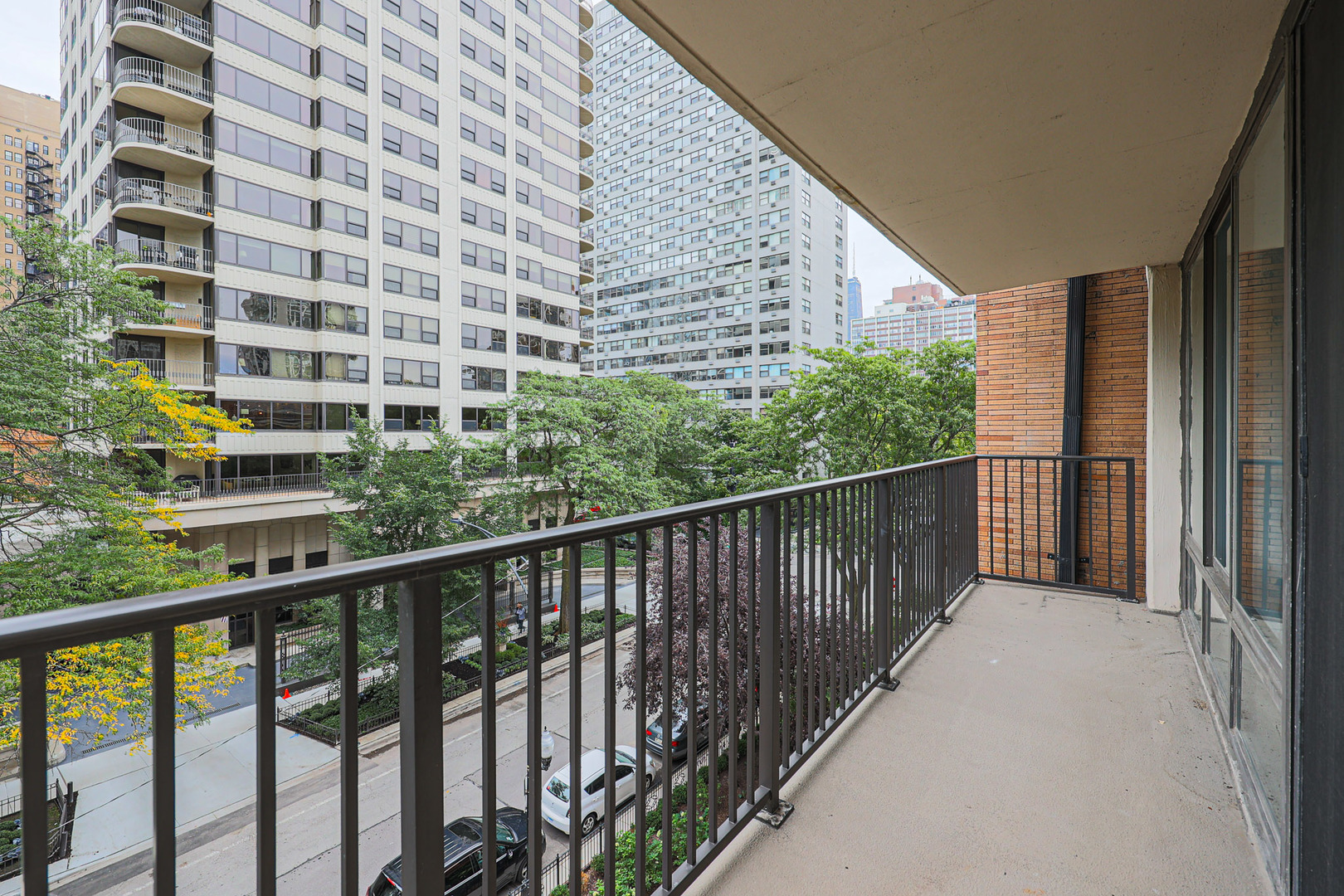 1516 N STATE Parkway Unit: 5B