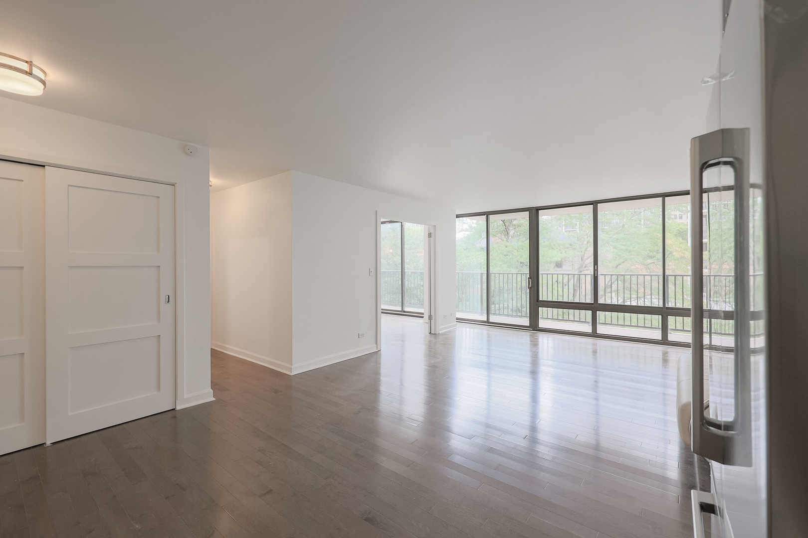 1516 N STATE Parkway Unit: 5B