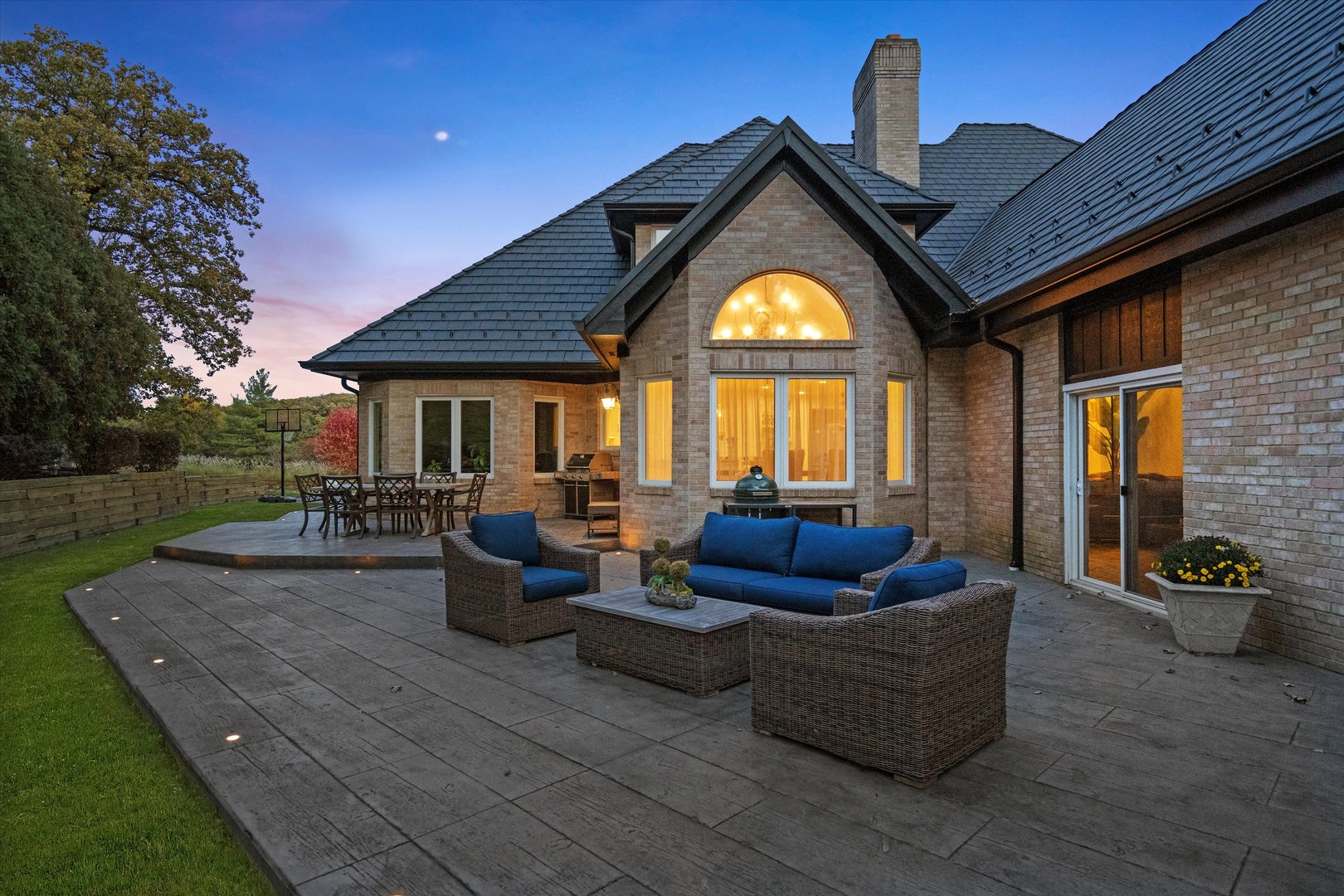 13 Equestrian Way