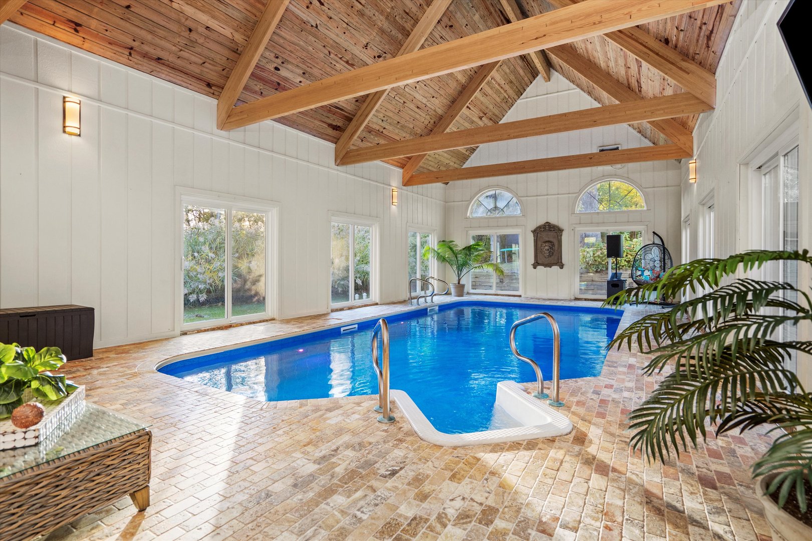 13 Equestrian Way