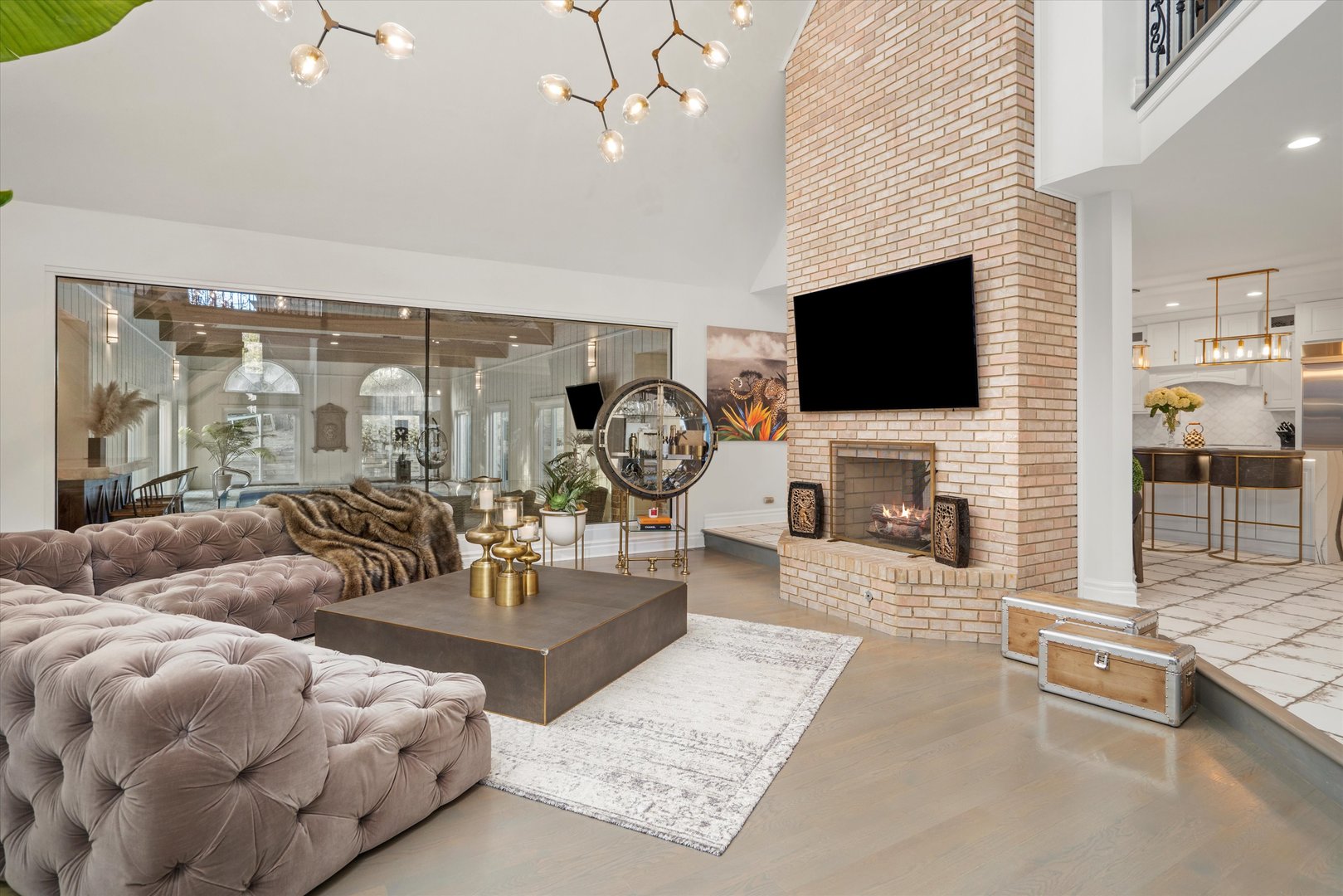 13 Equestrian Way