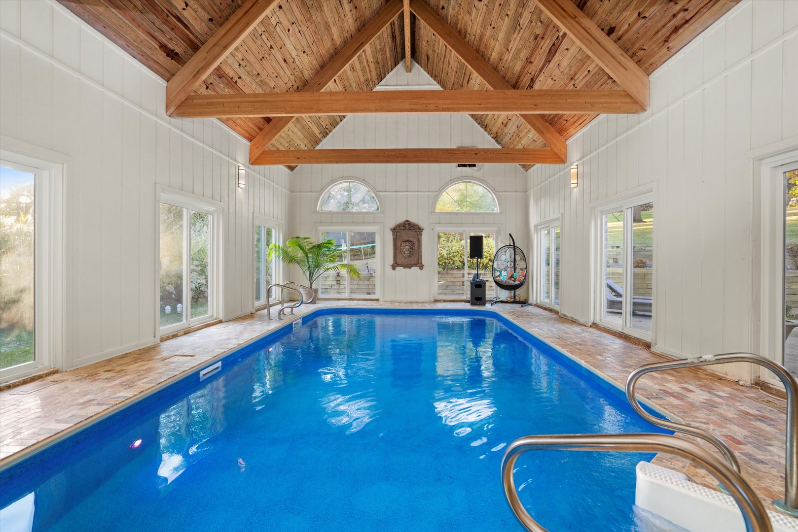 13 Equestrian Way