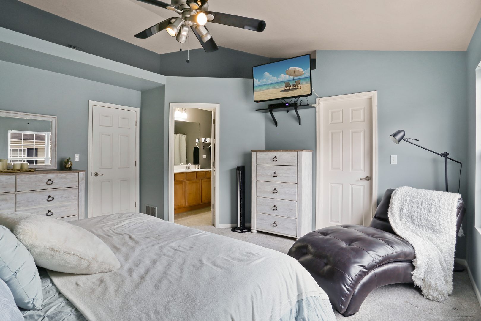 1041 Talcott Avenue Unit: 1041