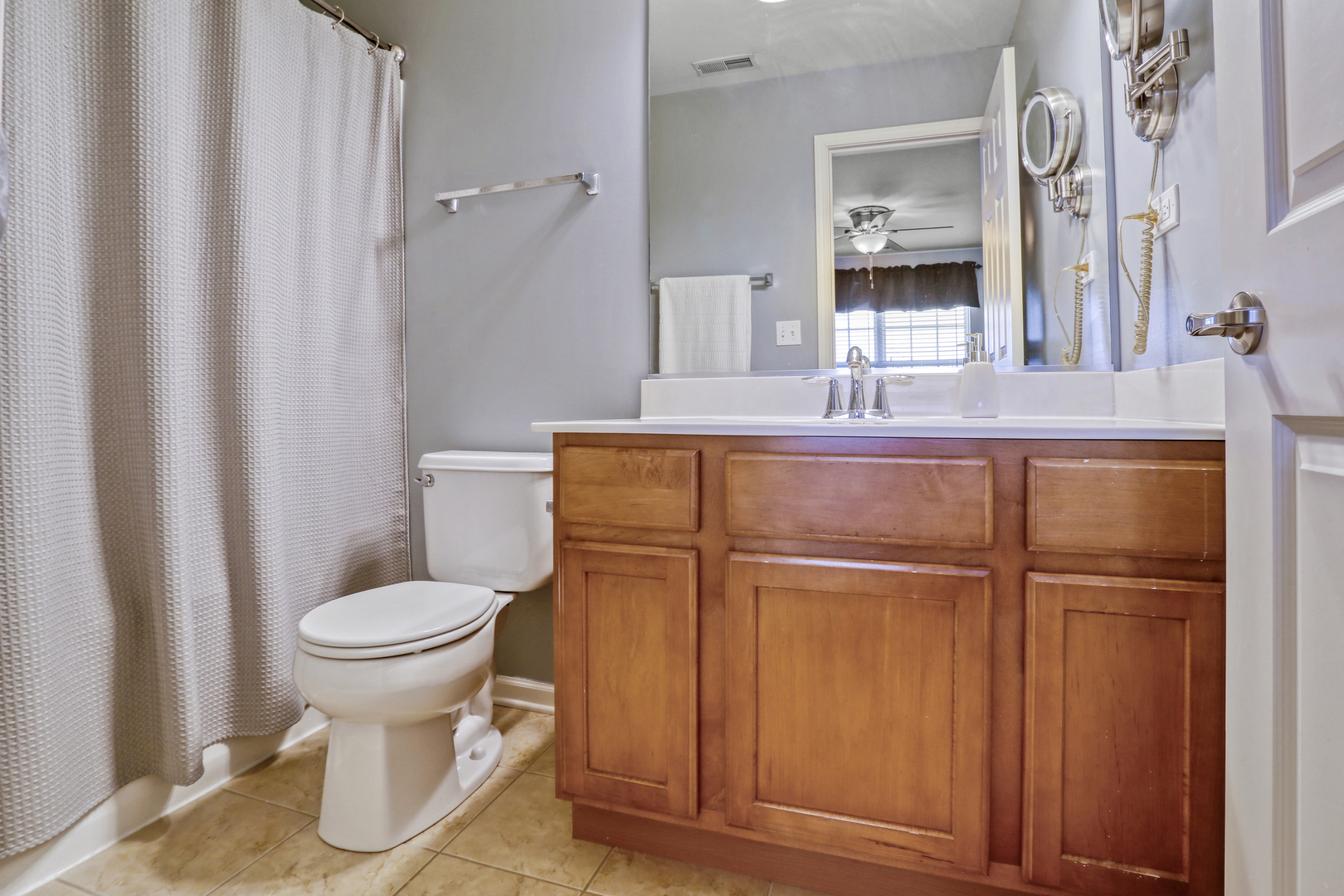 1041 Talcott Avenue Unit: 1041