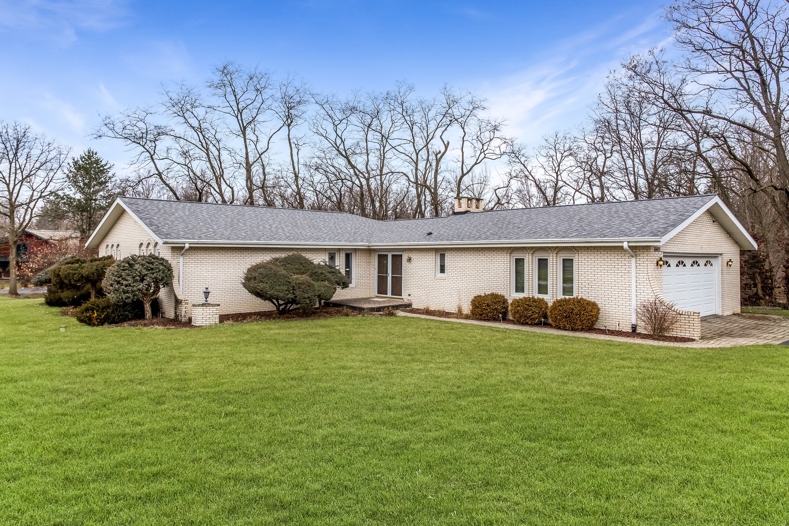 14455 S Oak Trail