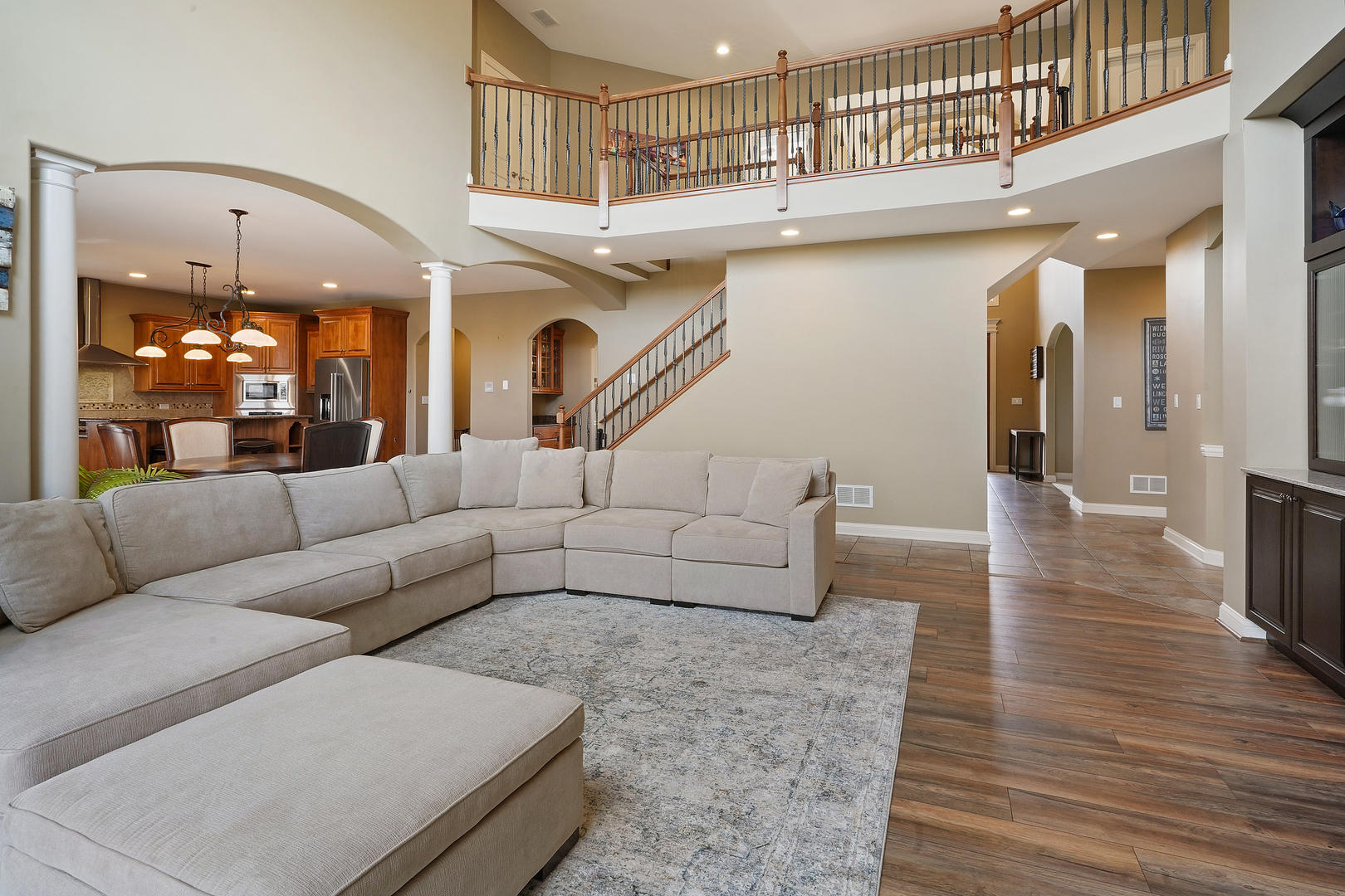 12604 THORNBERRY Drive