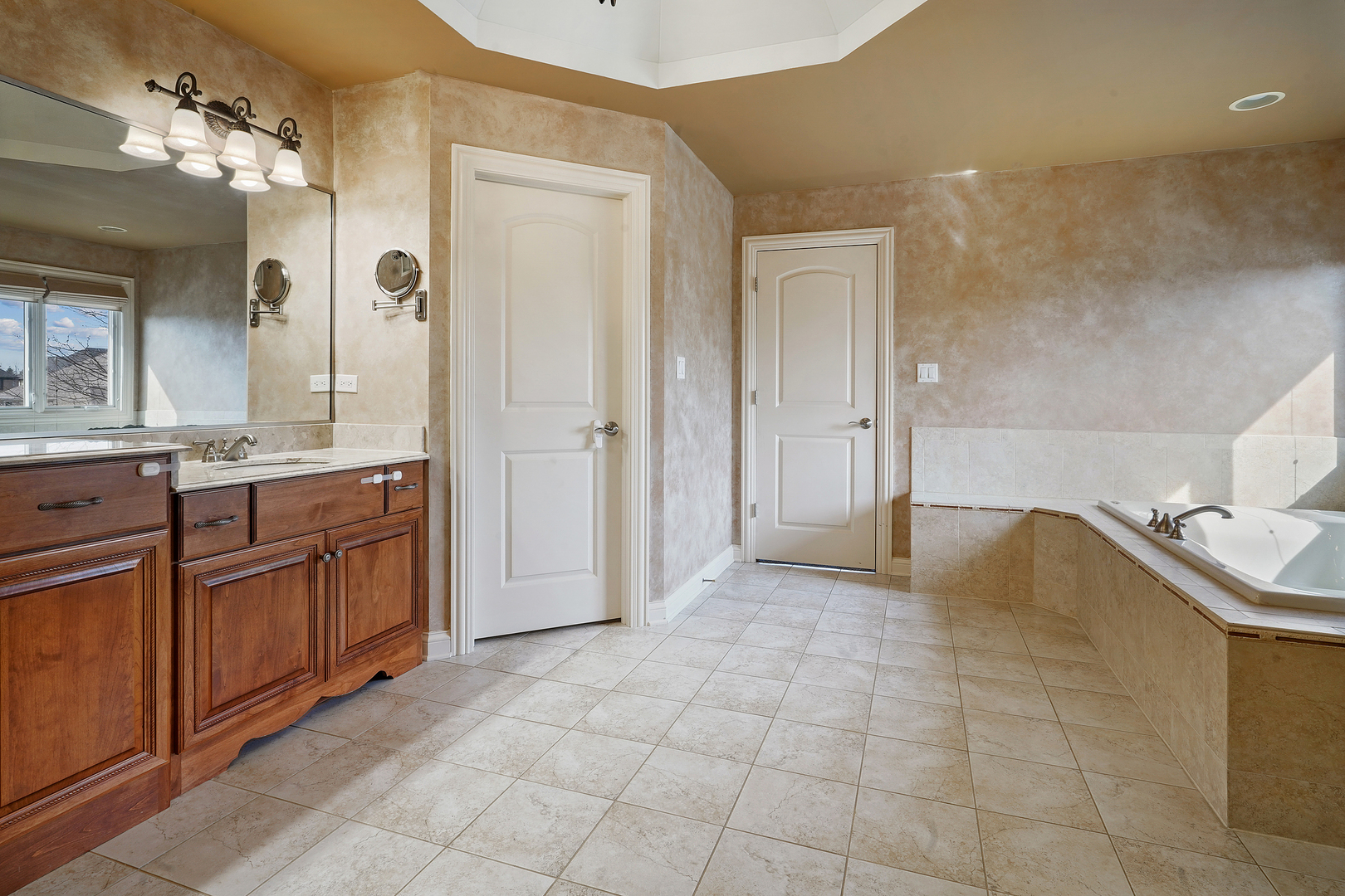 12604 THORNBERRY Drive