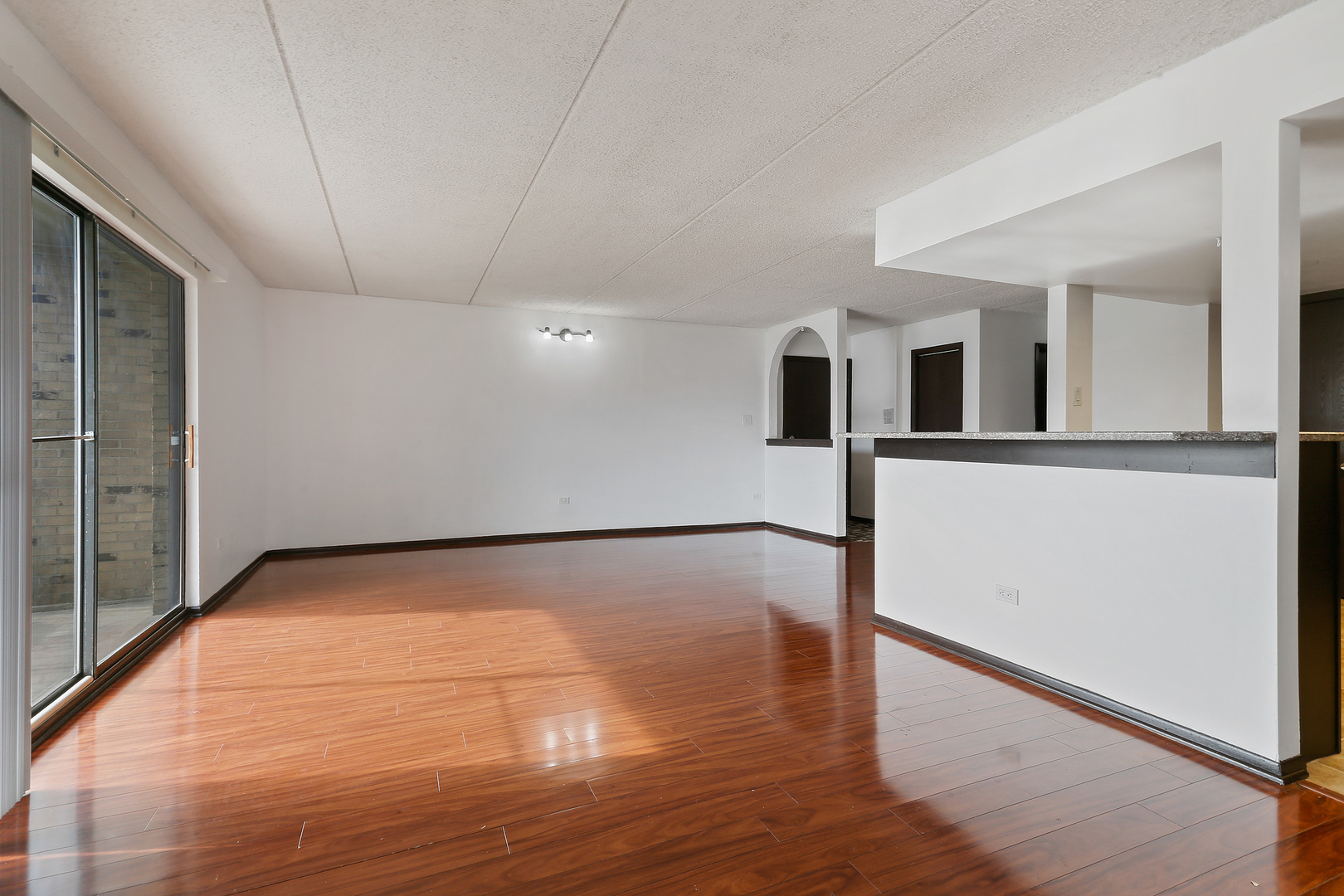 14340 Jefferson Avenue Unit: 1N