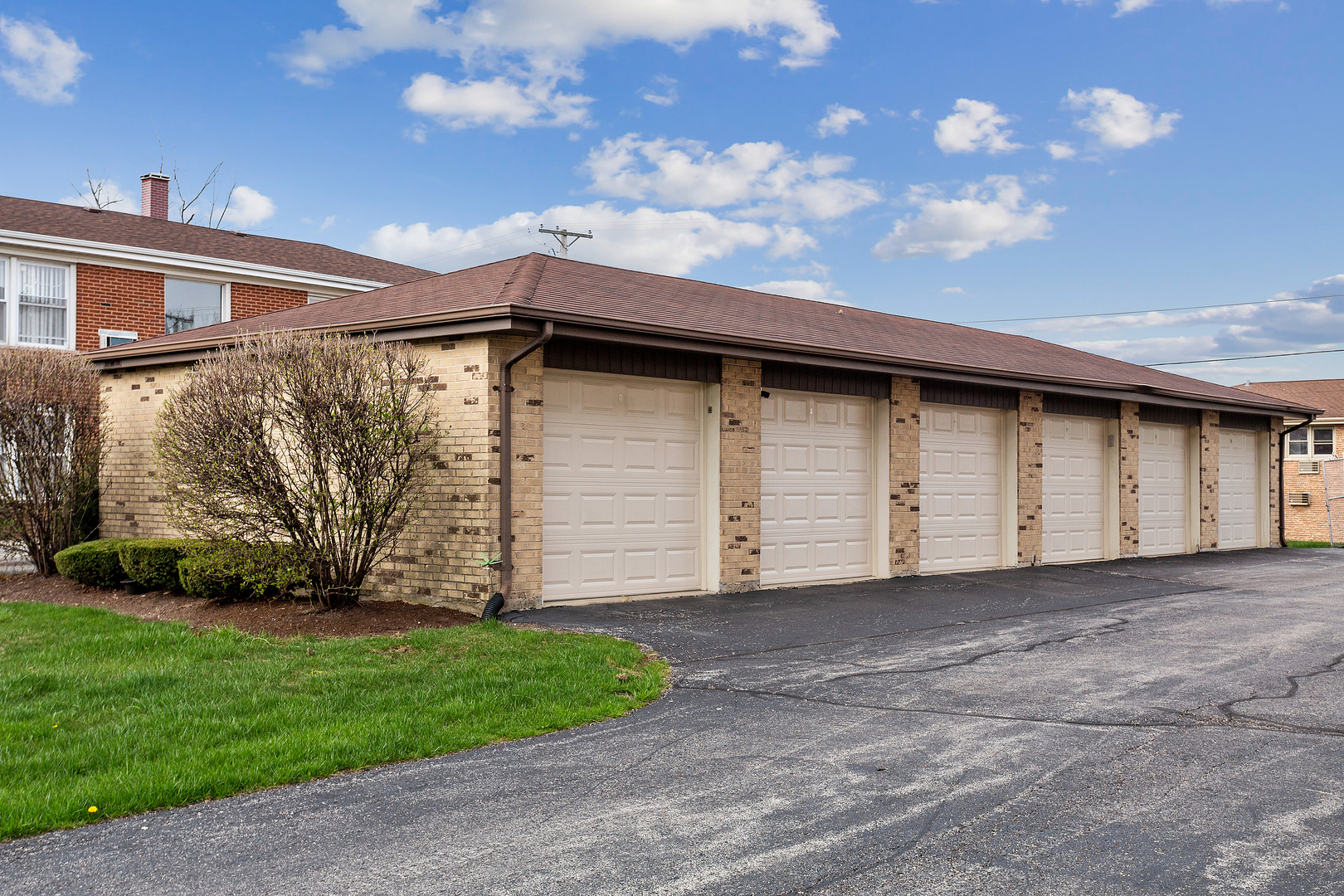 14340 Jefferson Avenue Unit: 1N