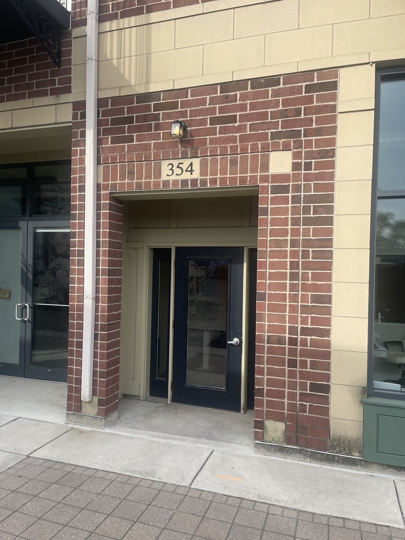 354 River Street Unit: 3307