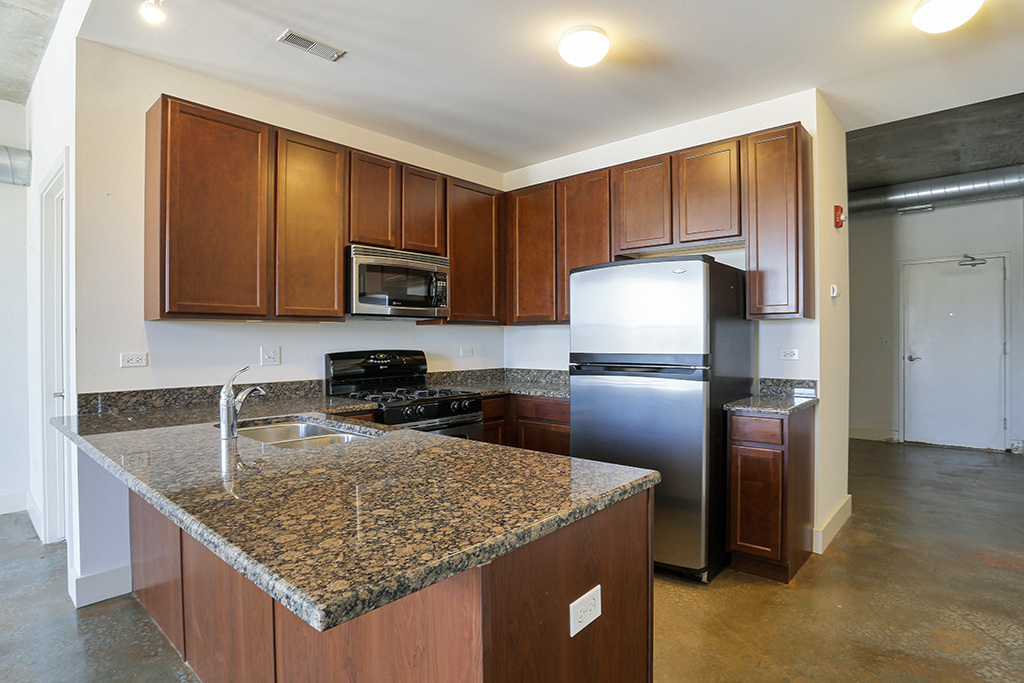 354 River Street Unit: 3307